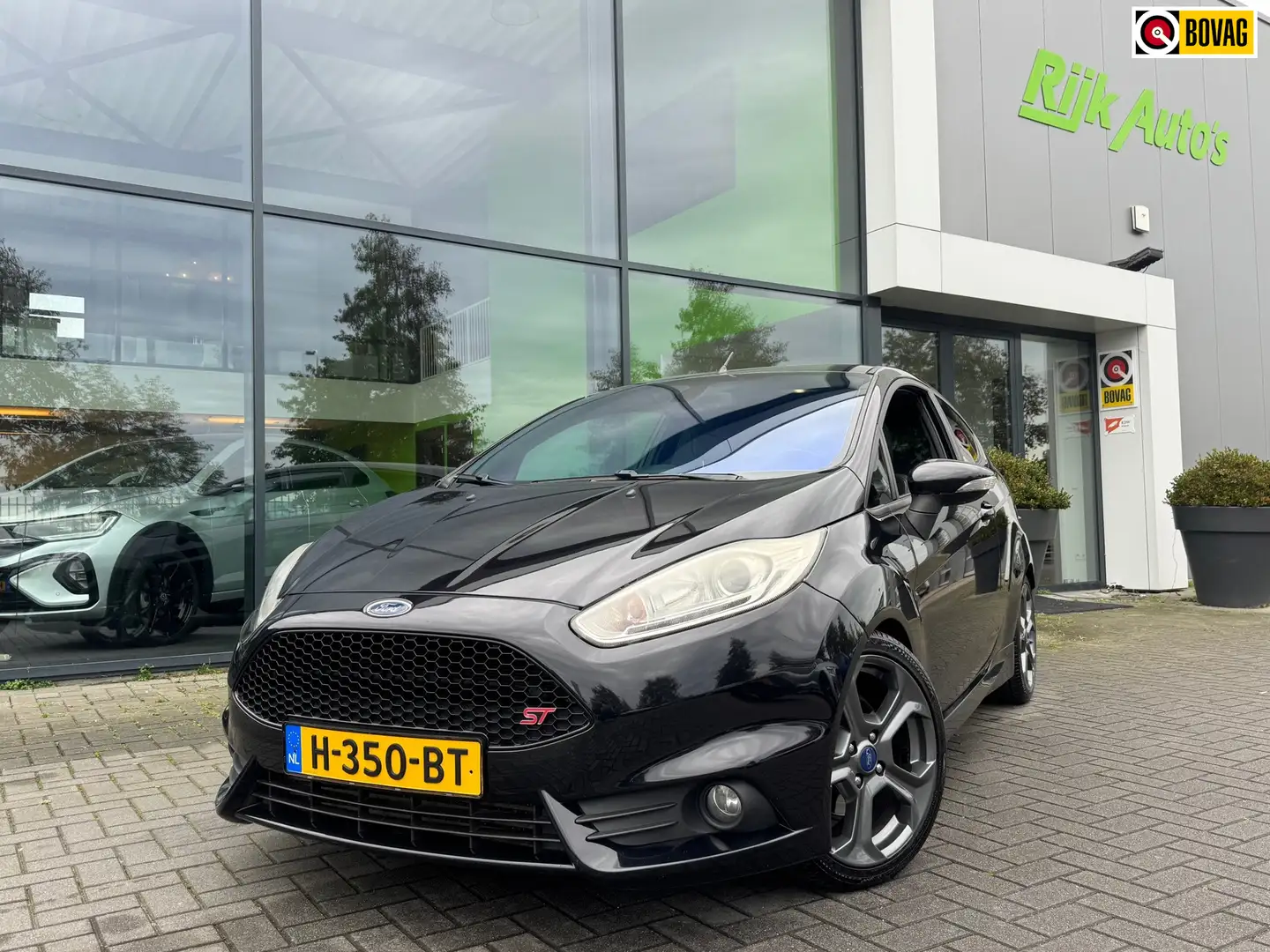 Ford Fiesta 1.6 ST2 * Camera * Recaro * Stoelverwarming * Clim Schwarz - 1
