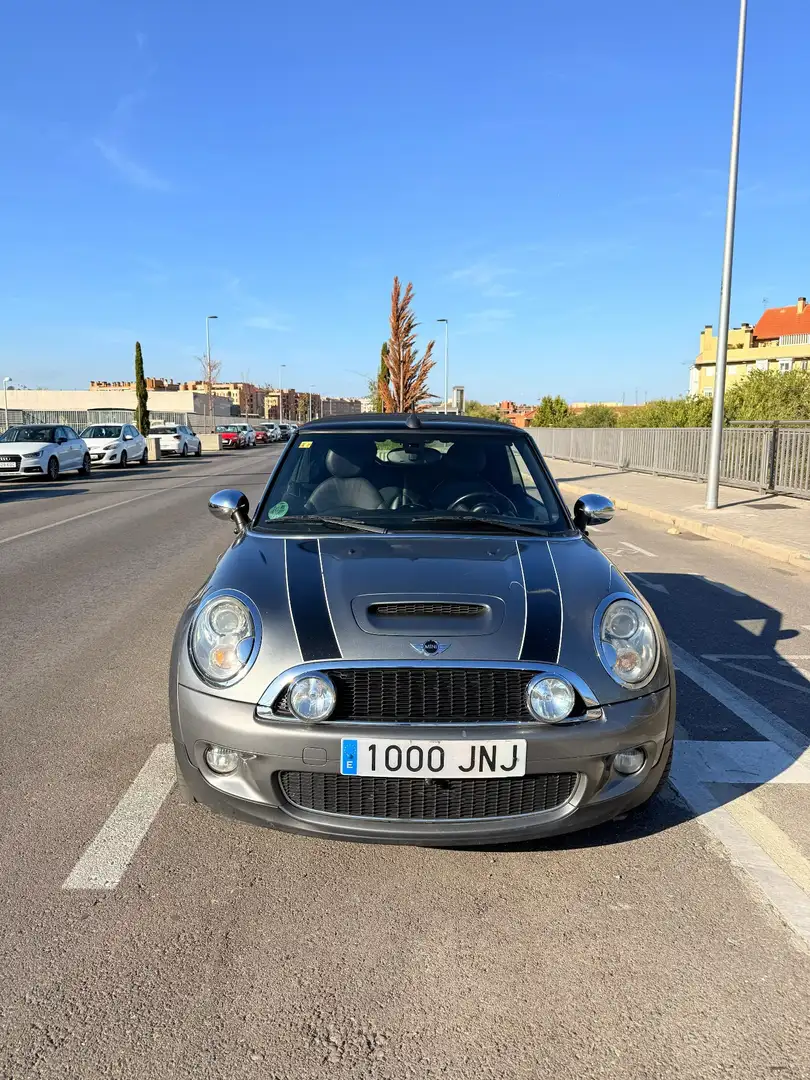 MINI Cooper S Cabrio - 1