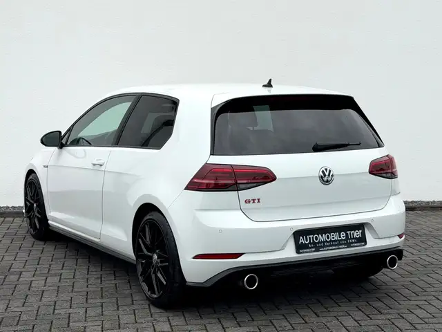 Volkswagen Golf view 7