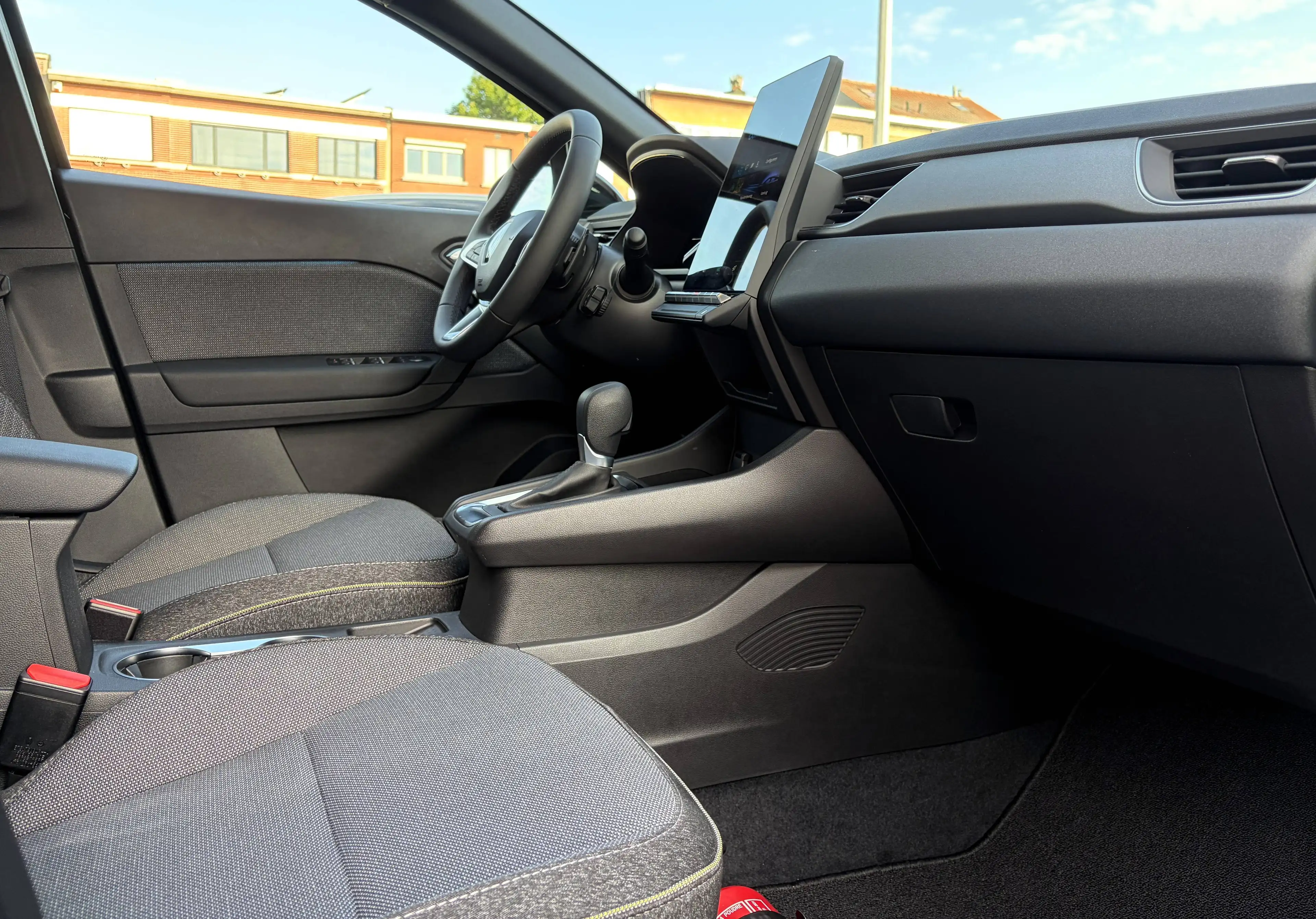 Renault Captur 1.3 TCe MHEV Techno - 24.972 KM!! — photo 15