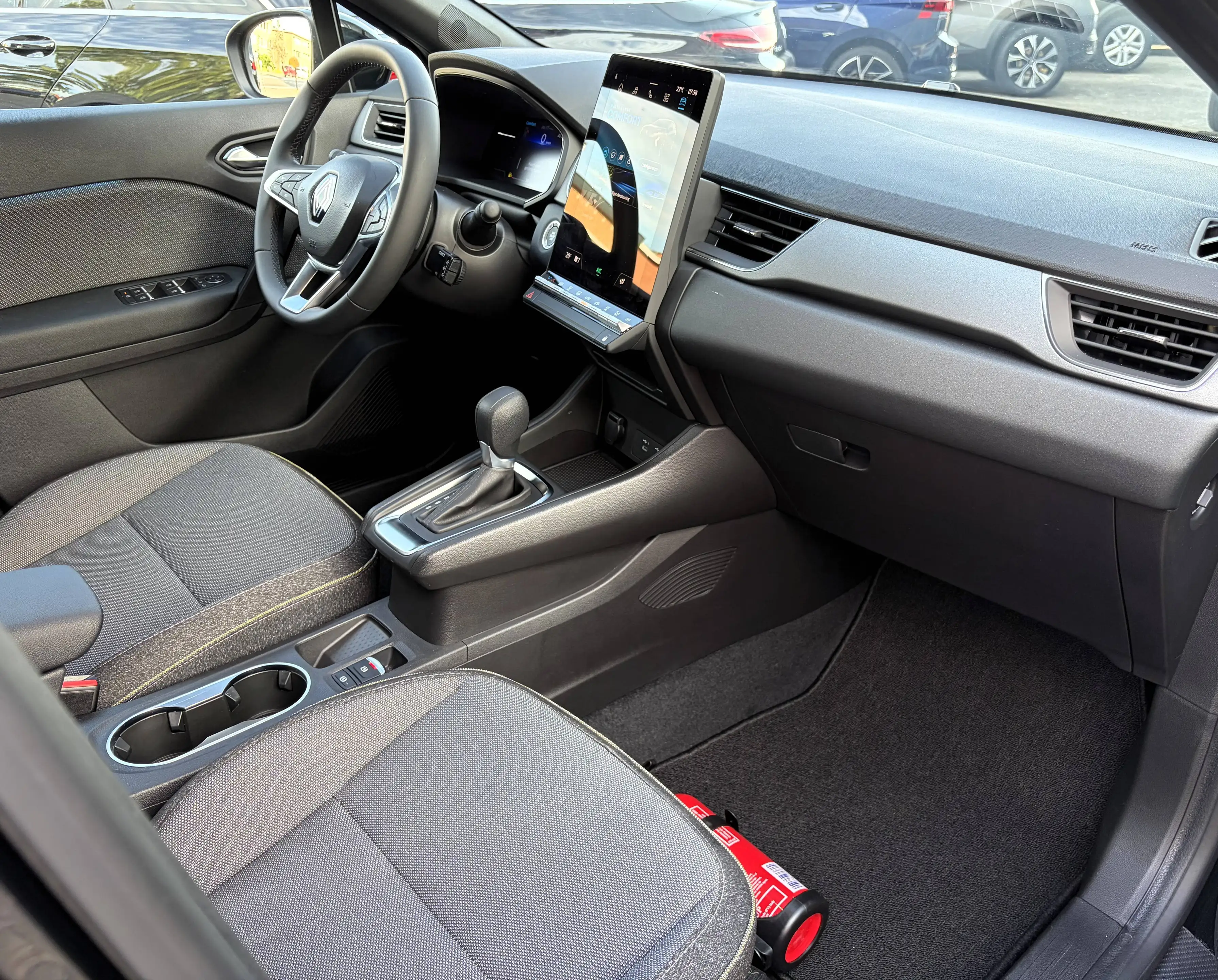 Renault Captur 1.3 TCe MHEV Techno - 24.972 KM!! — photo 14