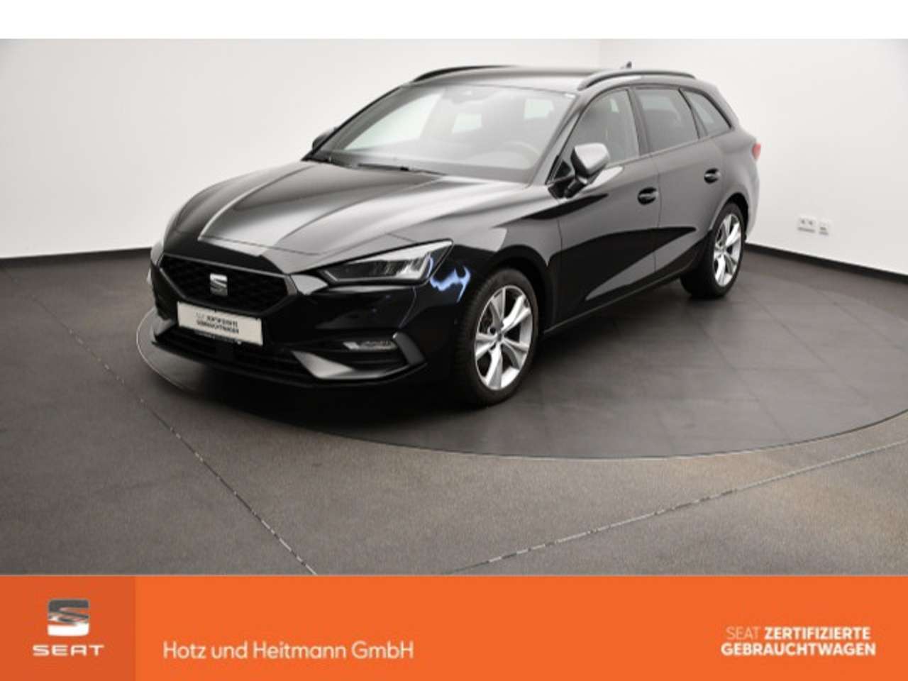 Seat Leon 2025 — ST 1.5 eTSI DSG FR LED/ACC