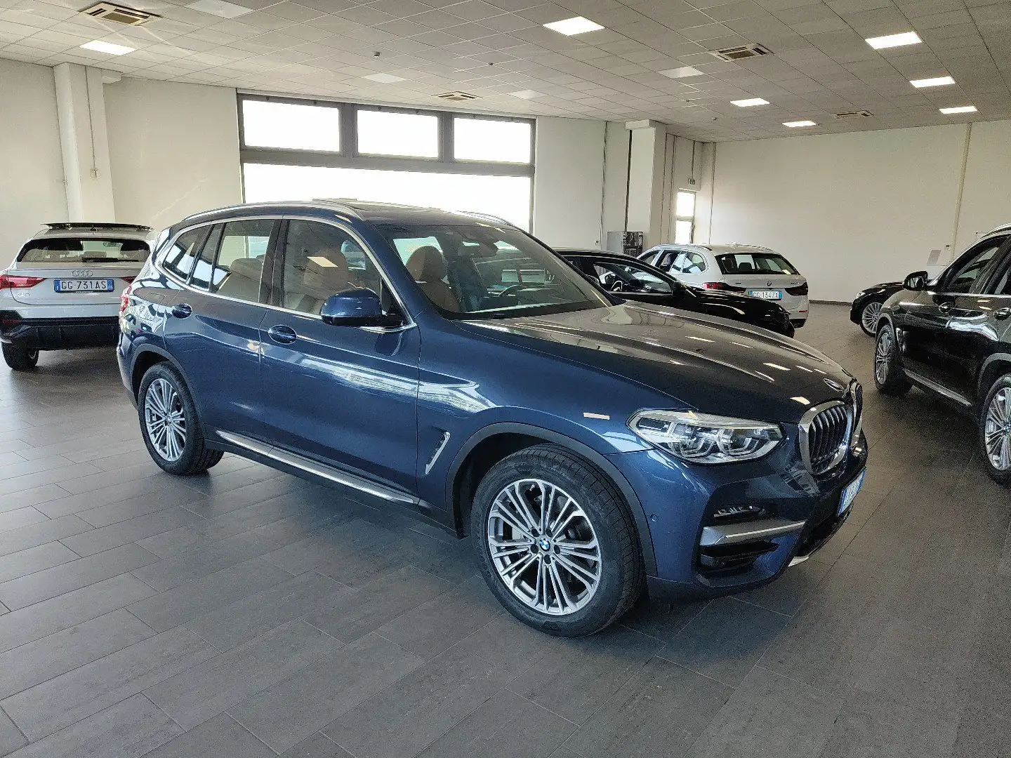 BMW X3 XDrive 30i Luxury Auto Tetto Navi Pelle Fari LED Blu/Azzurro - 2