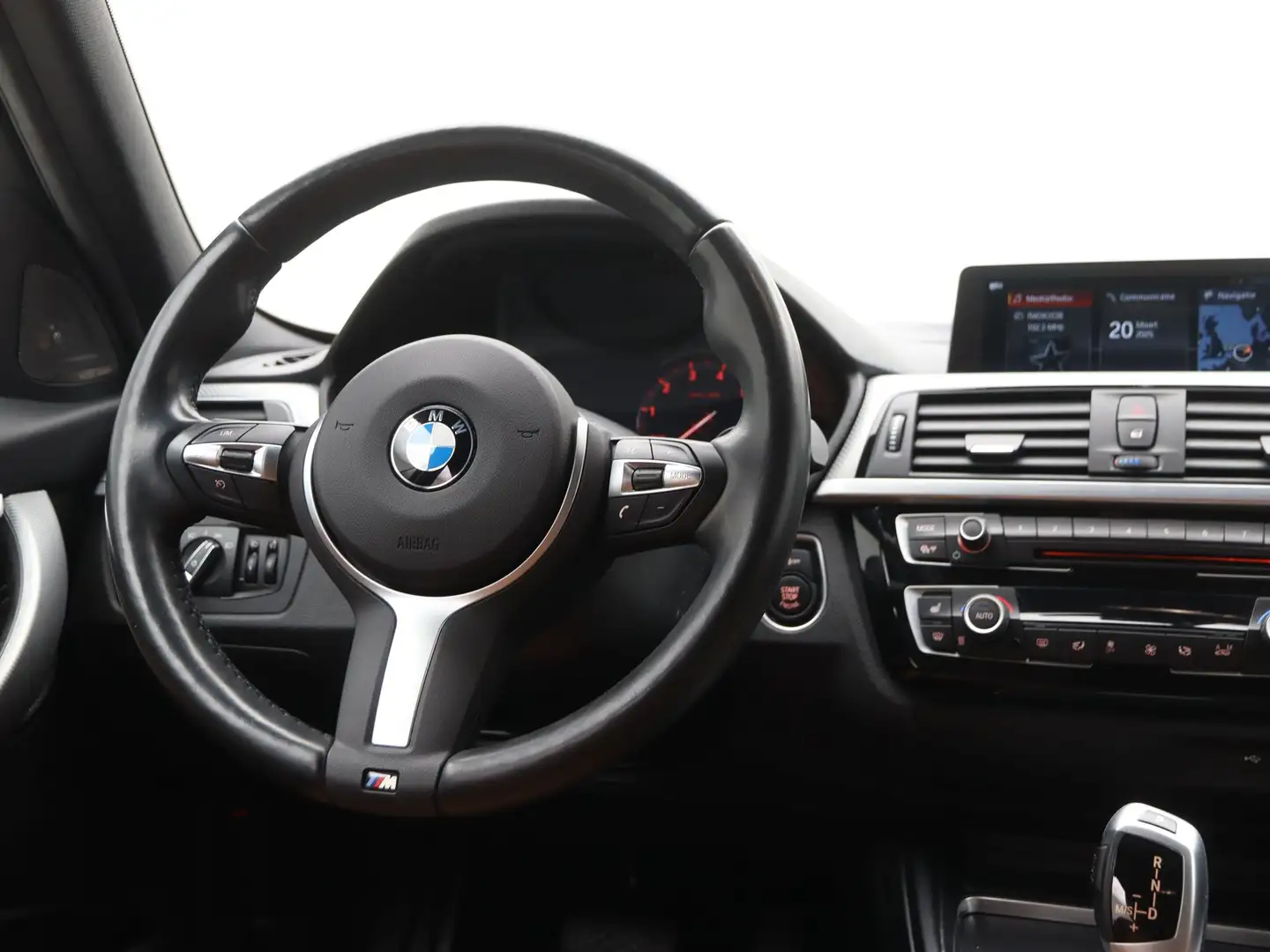 BMW 318 3 Serie 318i M Sport Corporate Lease Grijs - 2