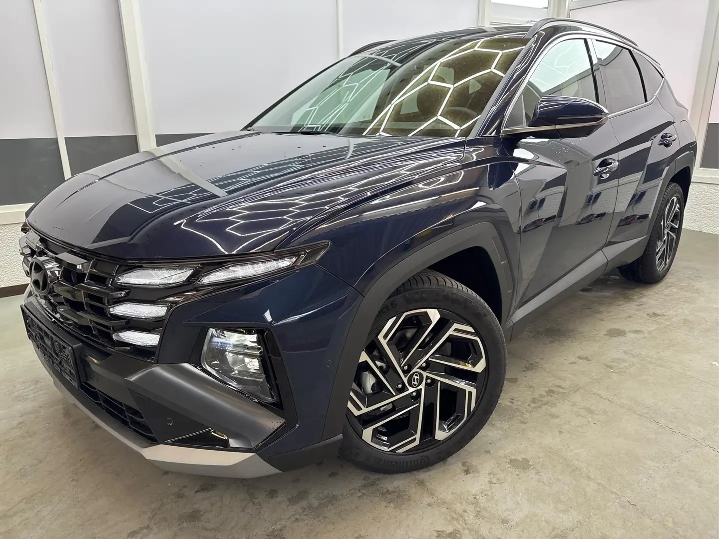 Hyundai TUCSON Impression DCT MHEV E-Shift 360 KRELL HUD MATRI... Blau - 1