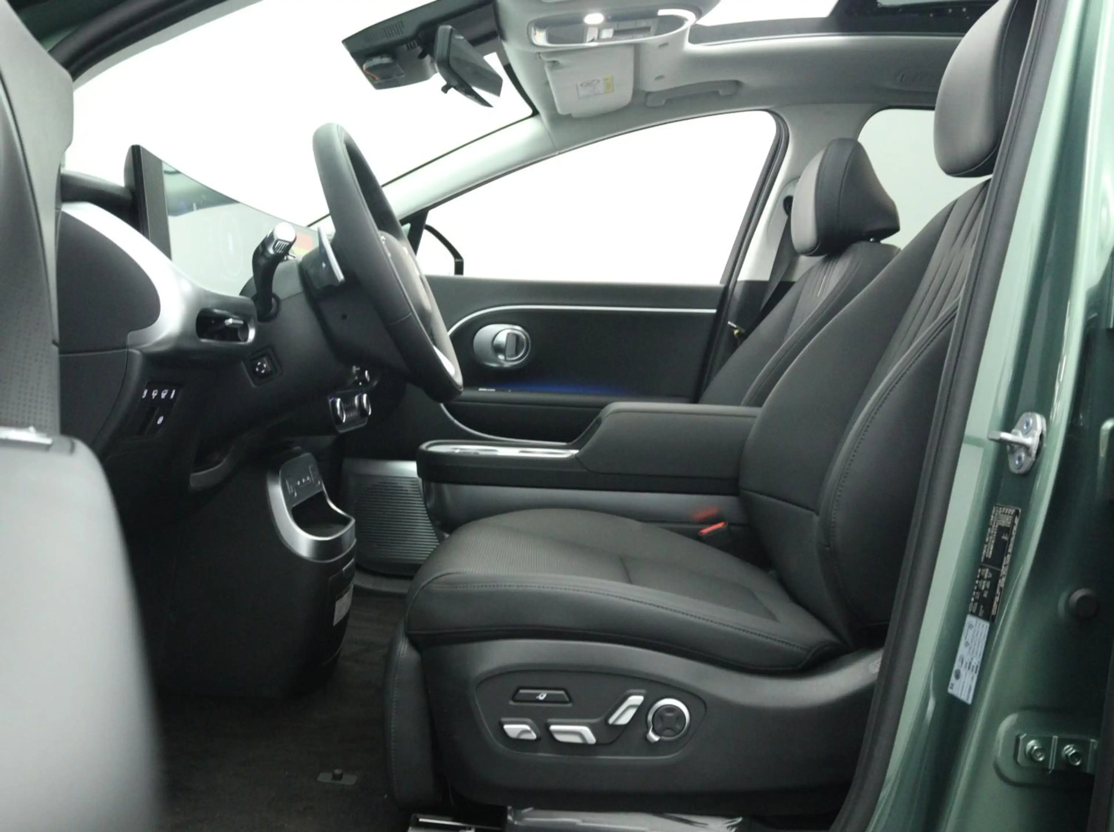 Hyundai IONIQ 9 Lounge 110kWh AWD / Navi / Massage Sitz / Shz + — photo 5
