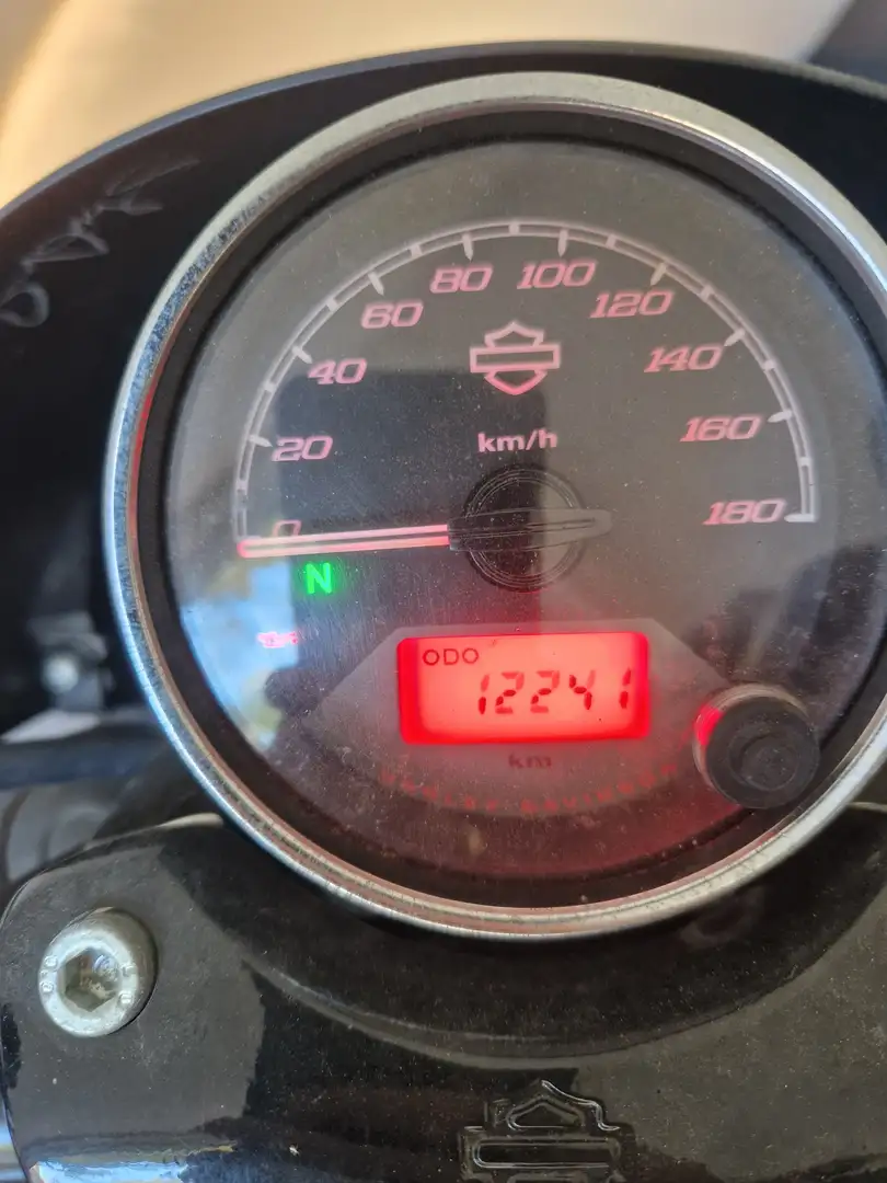 Harley-Davidson Street 750 Fekete - 1