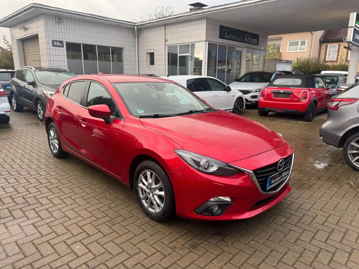 Mazda 3 Lim. Center-Line Automatik Navi Xenon Rot - 1