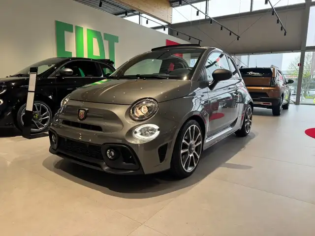 Abarth 595C Turismo 165pk Turismo Cabrio