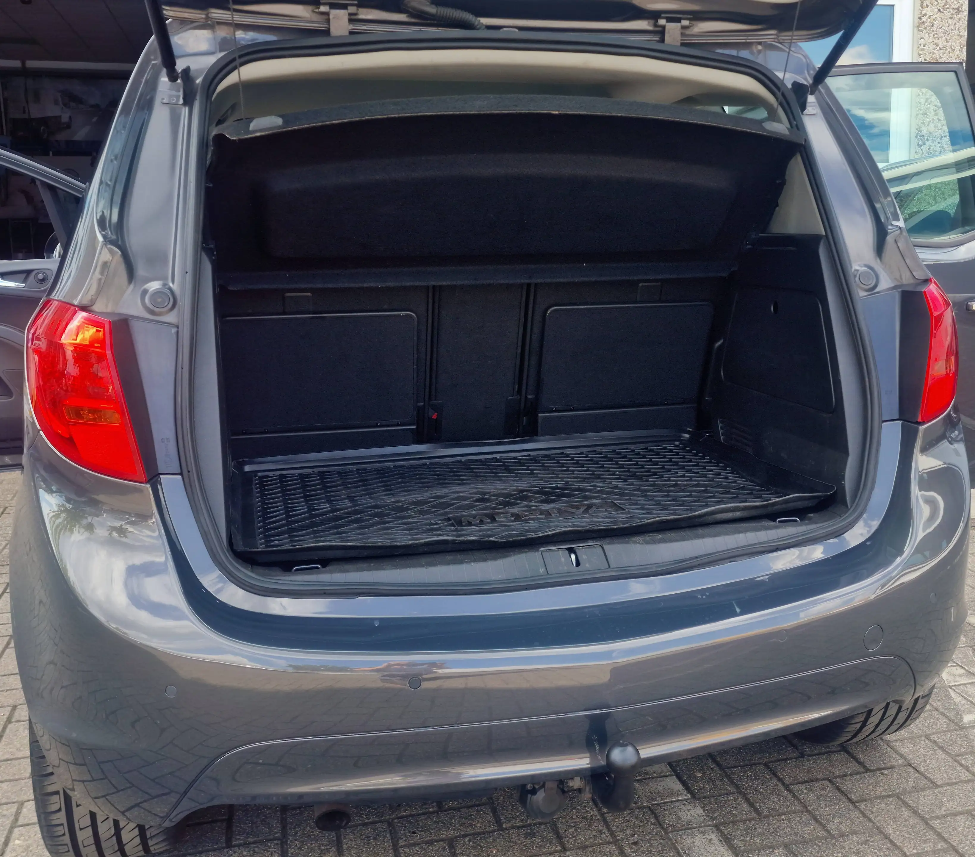Opel Meriva Innovation — photo 12
