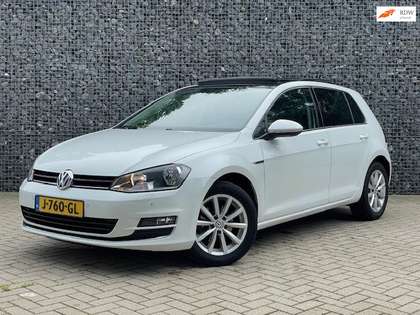Volkswagen Golf 1.2 TSI Business Edition R Connected