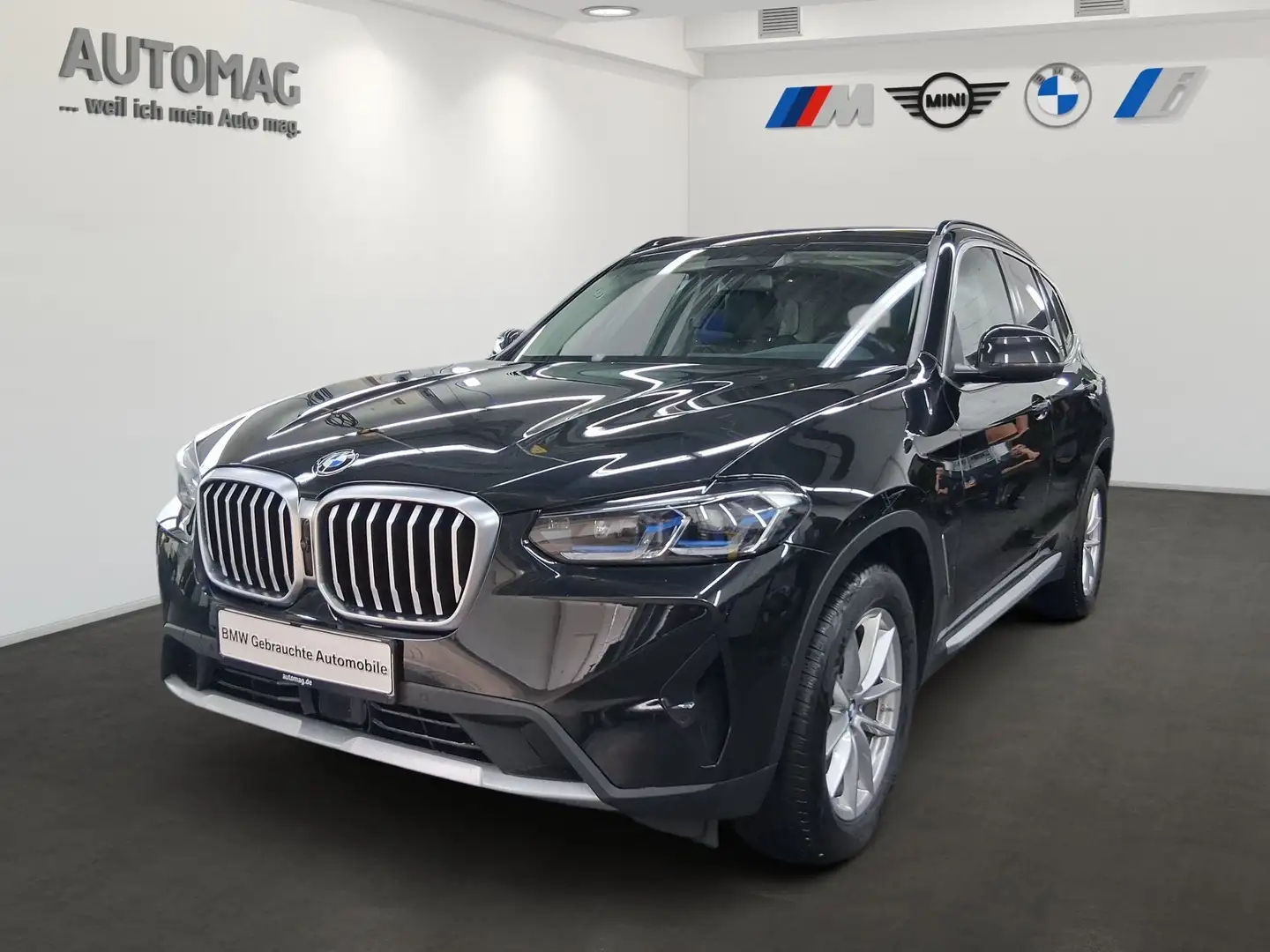 BMW X3 xDrive20d Laser*HeadUp*Panoramadach*Stop&Go*Park A Schwarz - 1