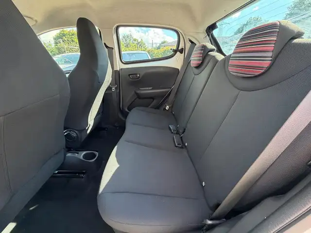 Citroen C1 view 12