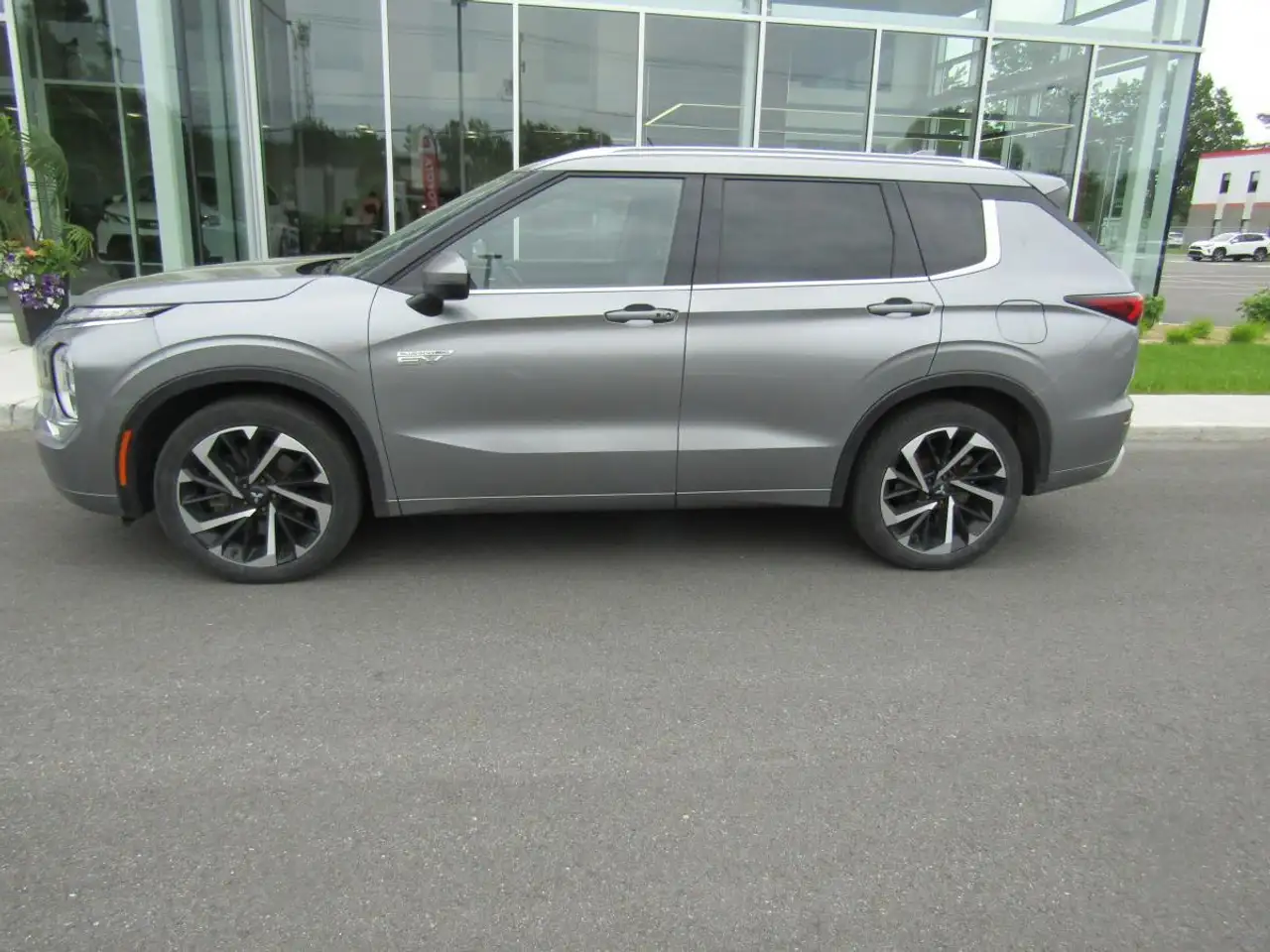 Mitsubishi Outlander снимка Mitsubishi Outlander