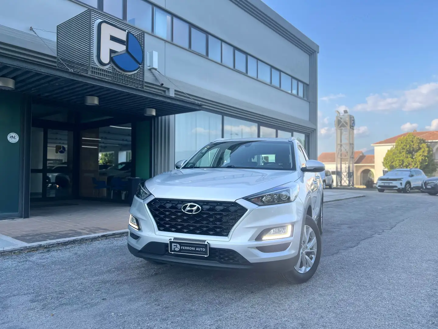 Hyundai TUCSON Tucson II 2019 1.6 crdi 2wd 115cv Silber - 2