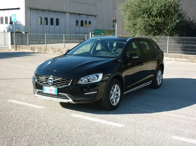 Volvo V60 Cross Country V60 Cross Country 2.0 d3 Business Plus PREZZO REALE