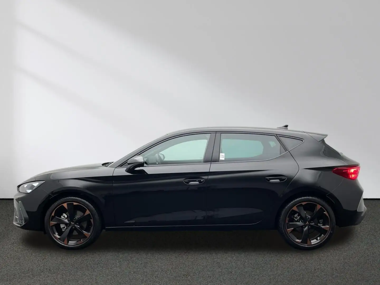 CUPRA Leon 1.5 eTSI 7-Gang-DSG Kamera Navi Matrix Negro - 2