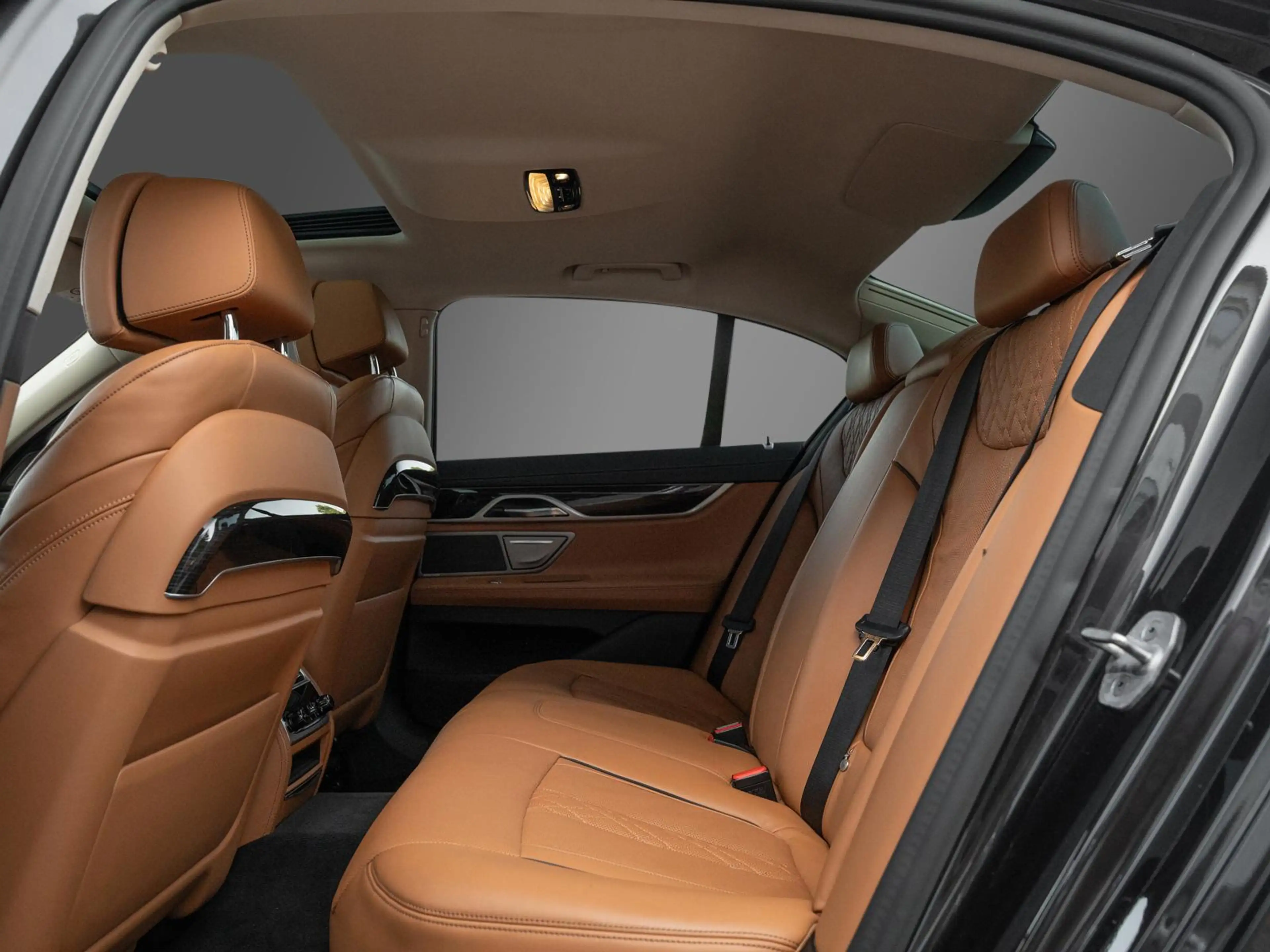BMW 750 Sitzklima Luft Harman-Kardon Head-Up Laser — photo 14