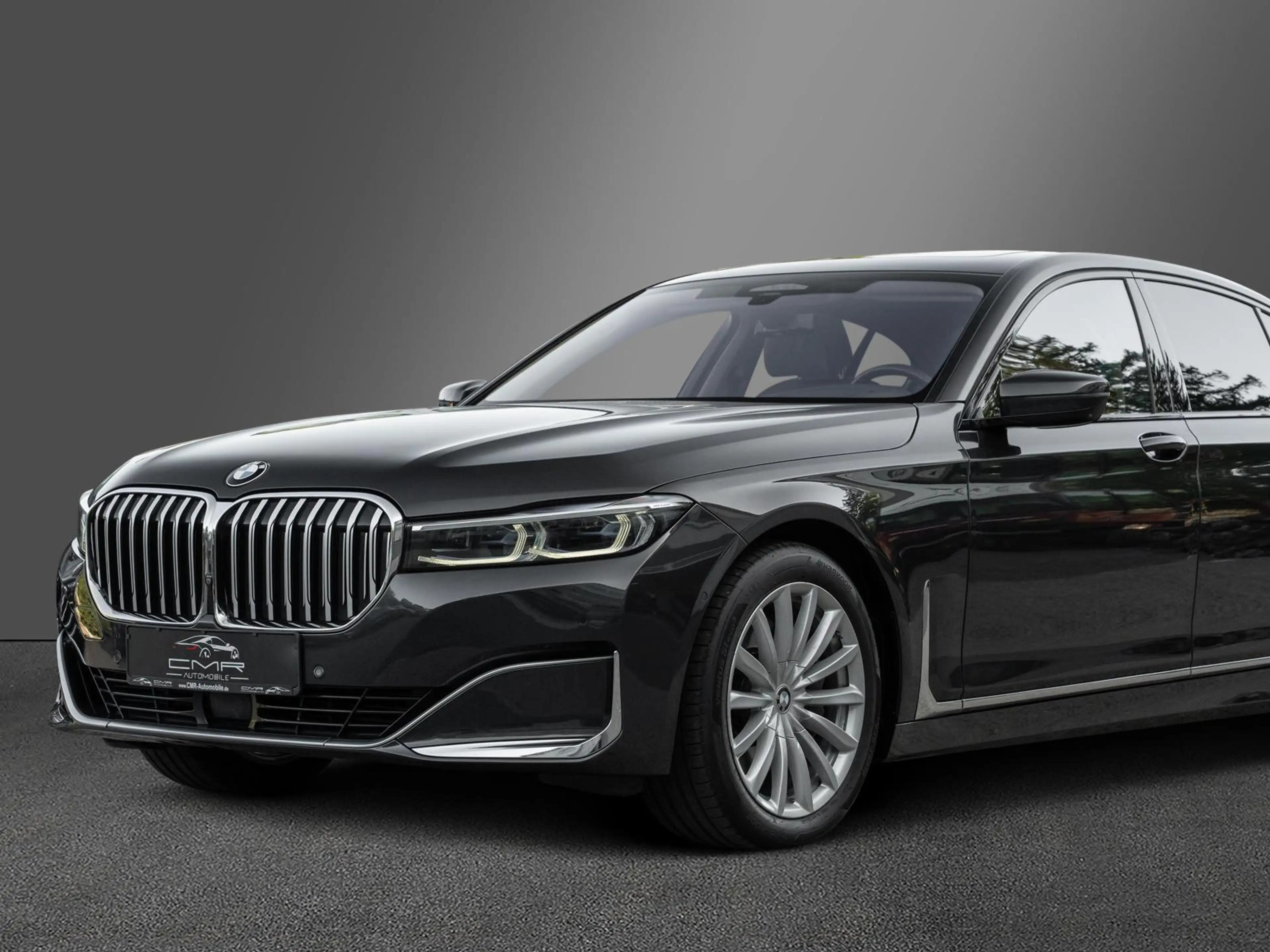BMW 750 Sitzklima Luft Harman-Kardon Head-Up Laser — photo 3