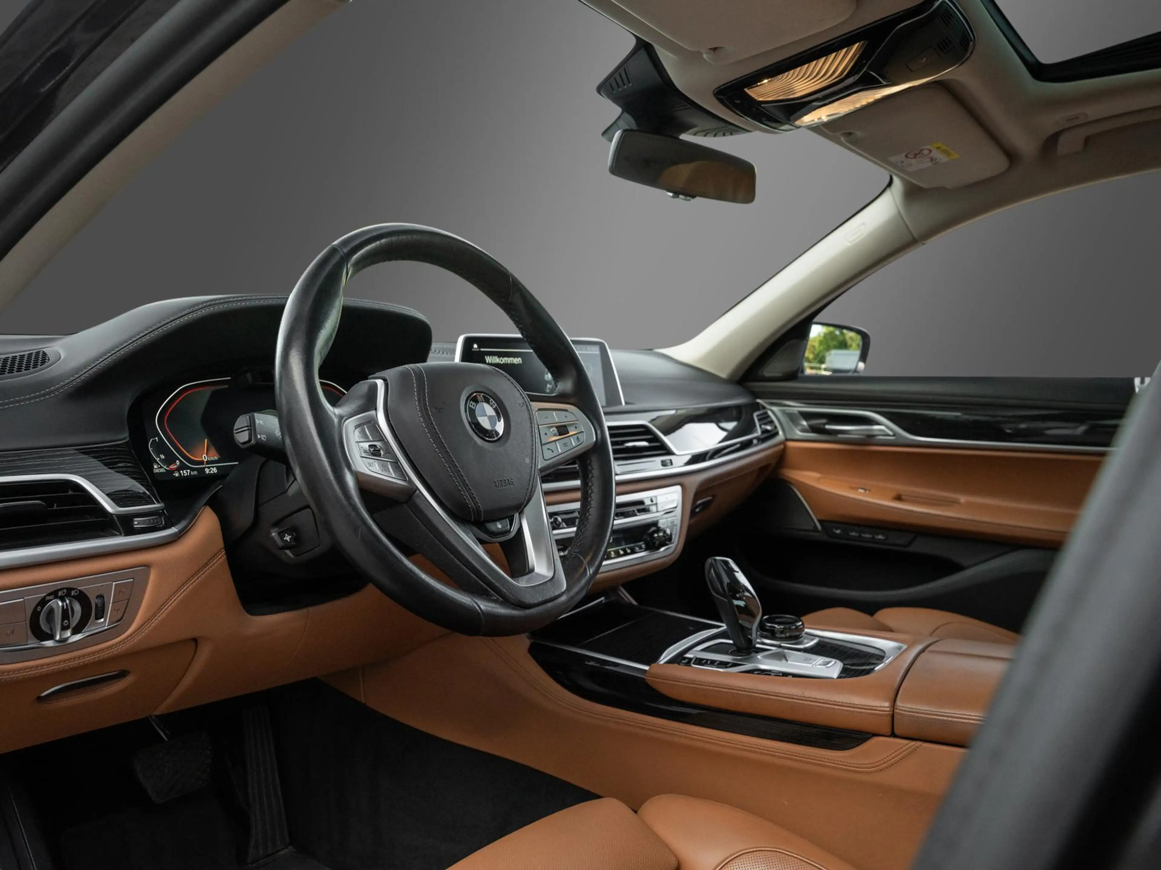 BMW 750 Sitzklima Luft Harman-Kardon Head-Up Laser — photo 15