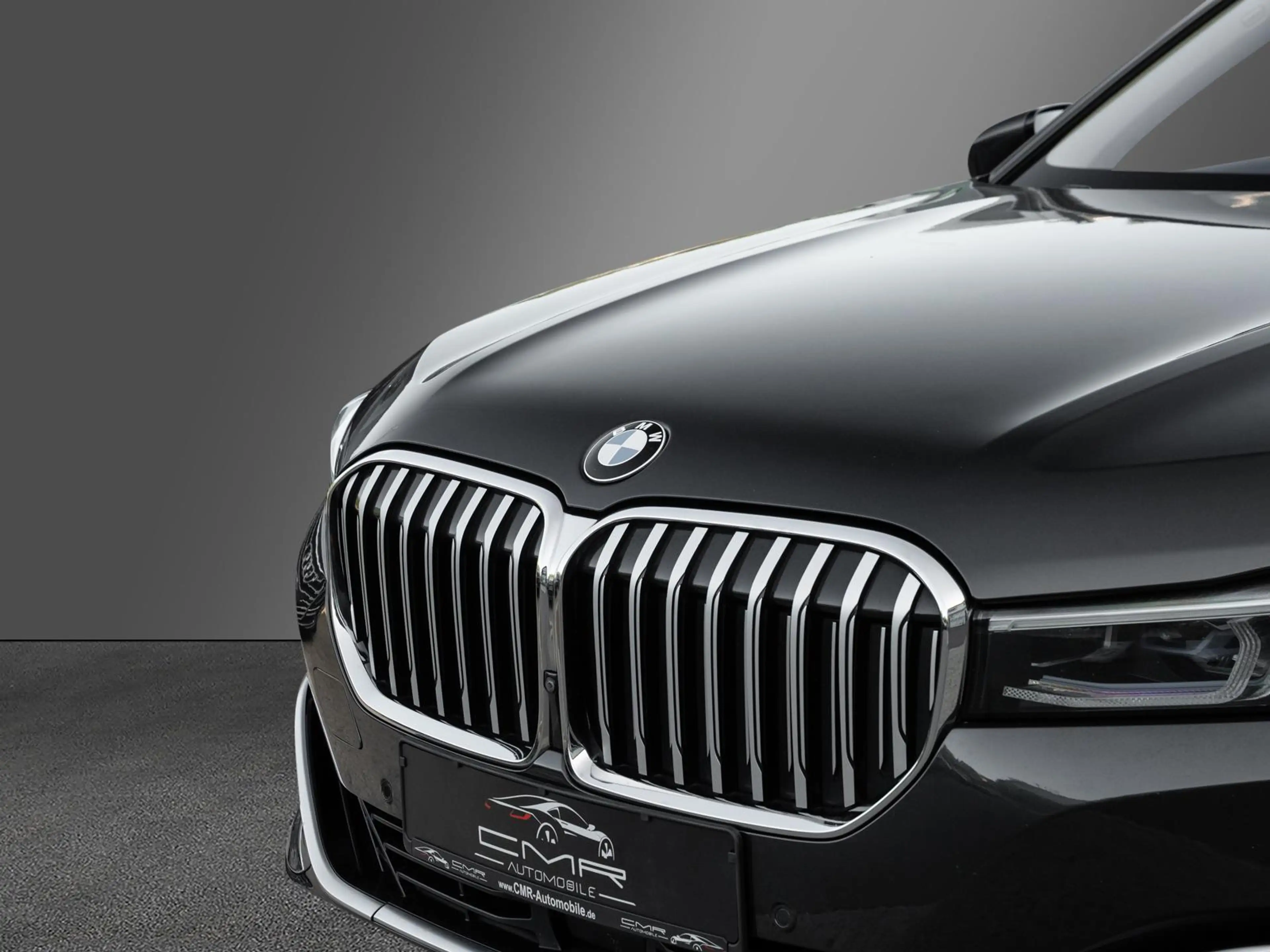 BMW 750 Sitzklima Luft Harman-Kardon Head-Up Laser — photo 12