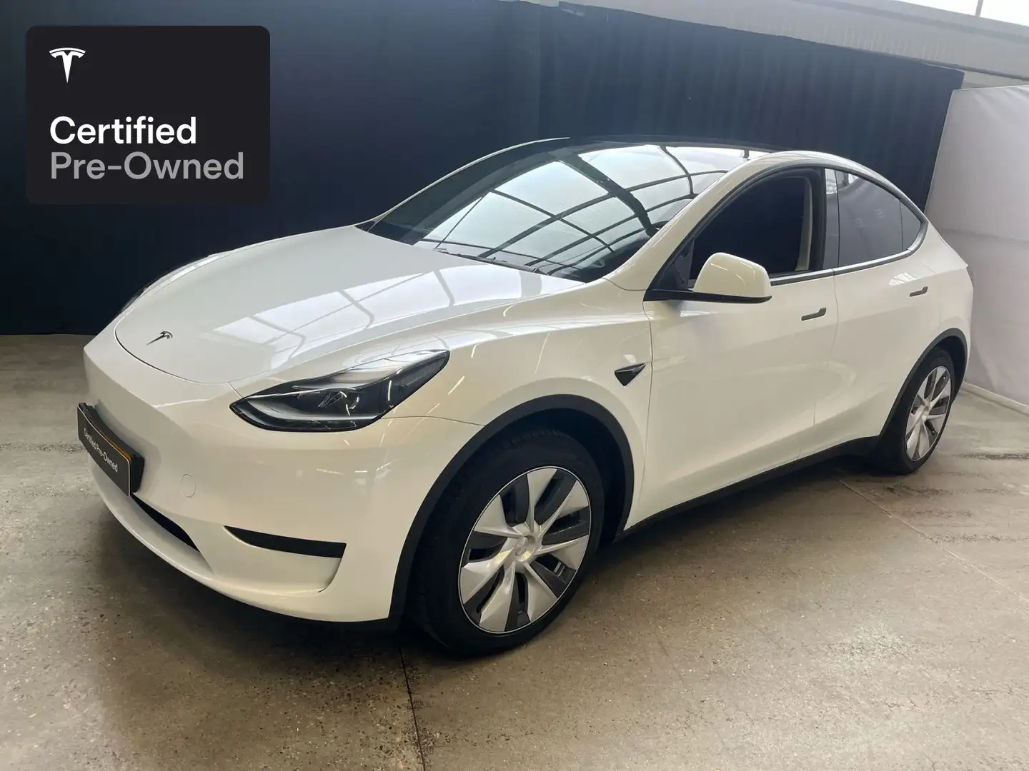 Tesla Model Y Rear-Wheel Drive “Certified Pre-Owned” Blanc - 2