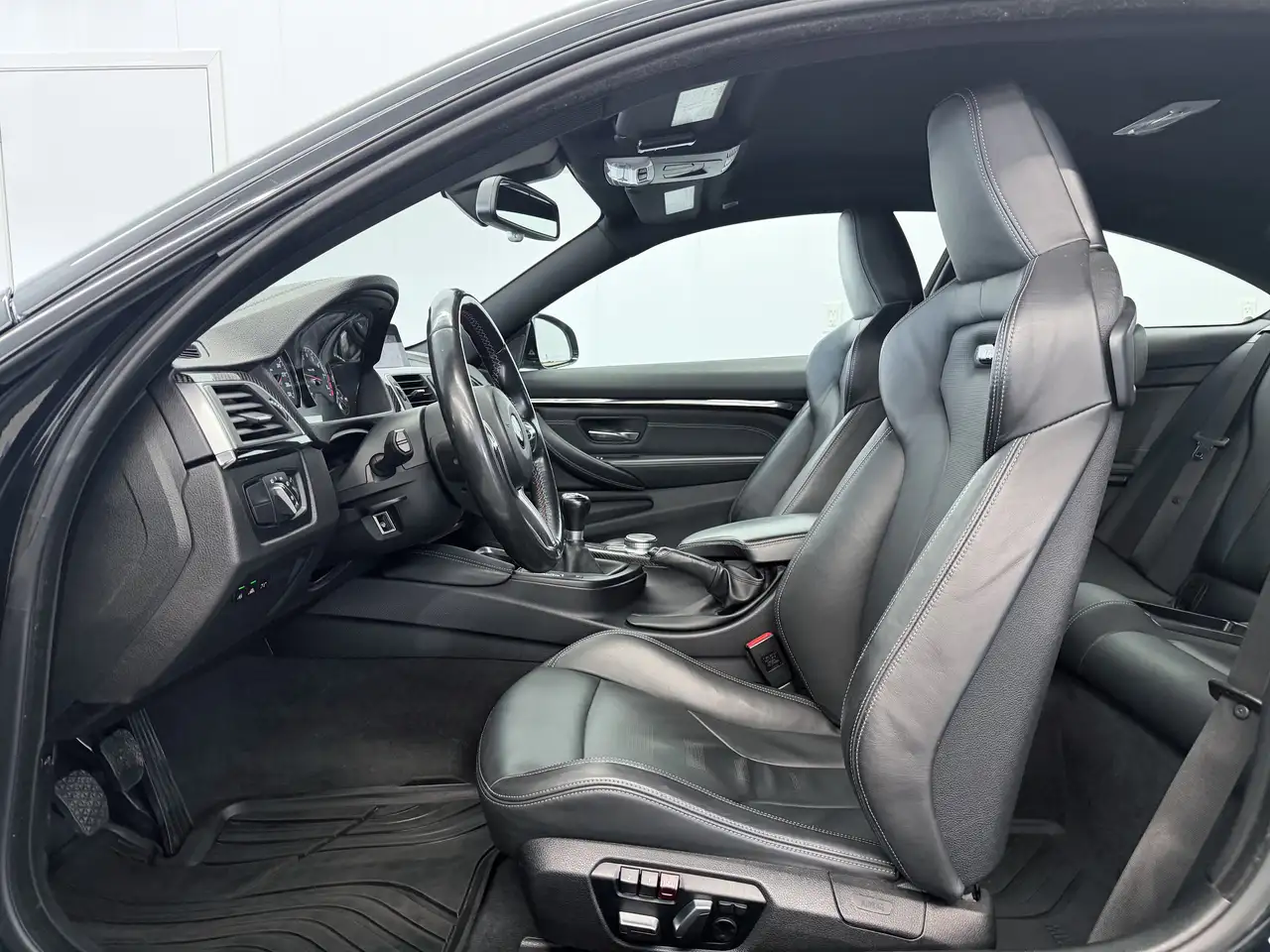 BMW M4 снимка BMW M4