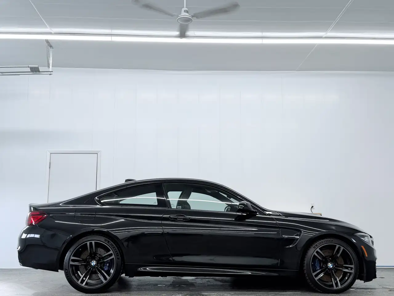 BMW M4 снимка BMW M4