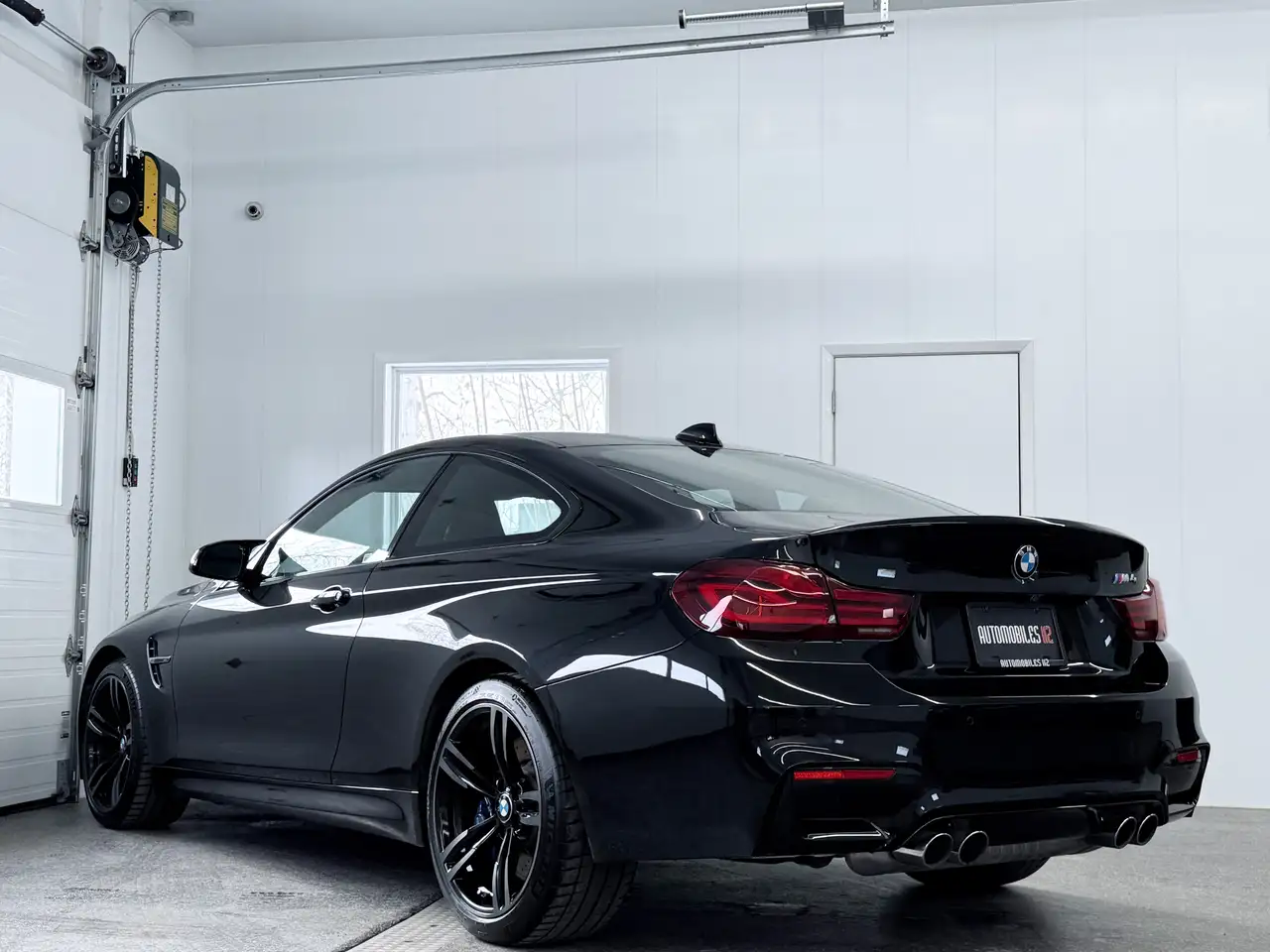 BMW M4 снимка BMW M4