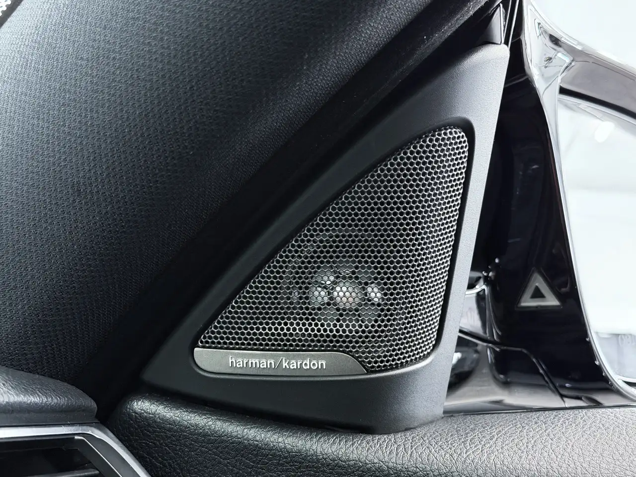 BMW M4 снимка BMW M4