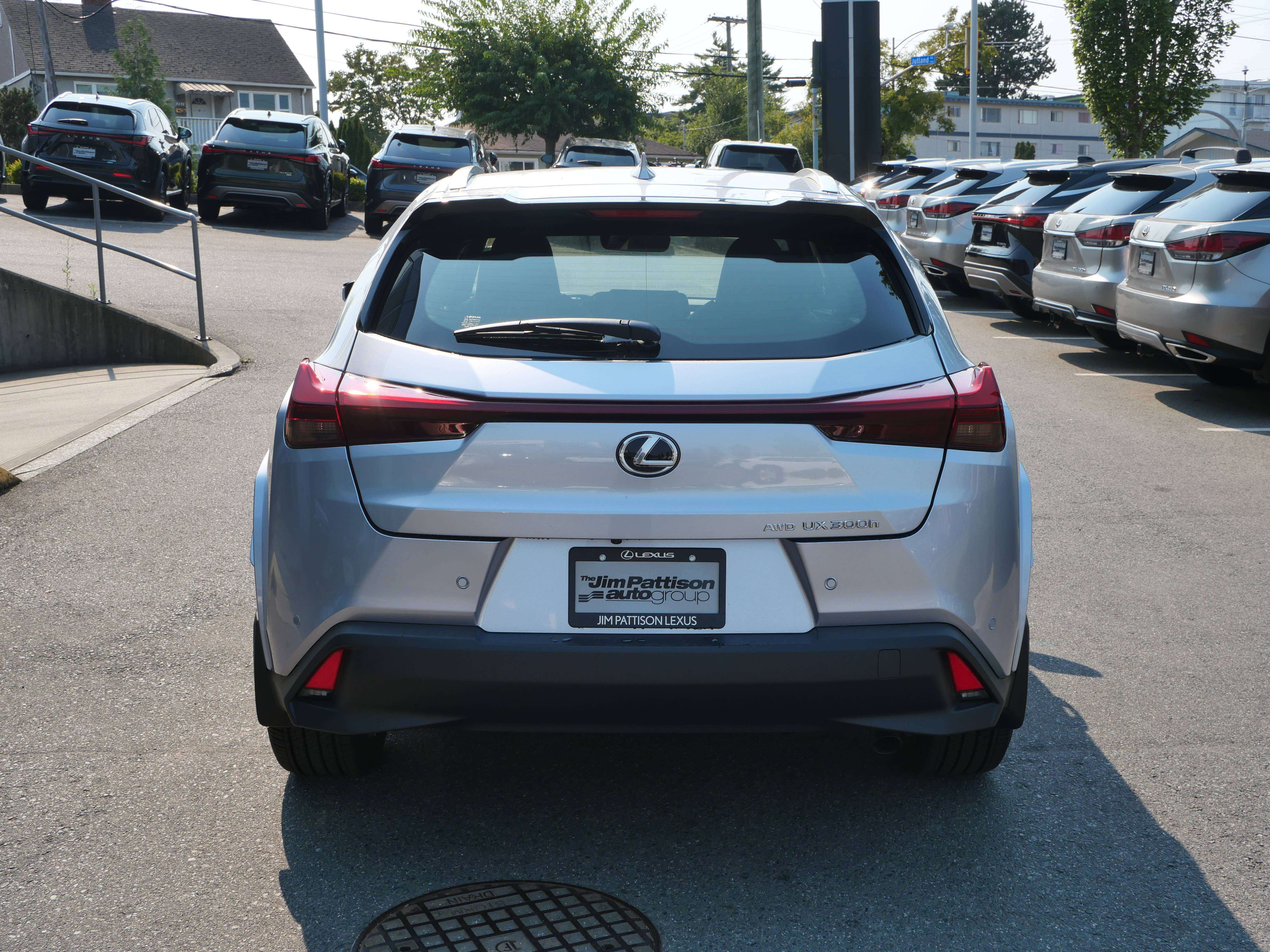 2026 Lexus UX