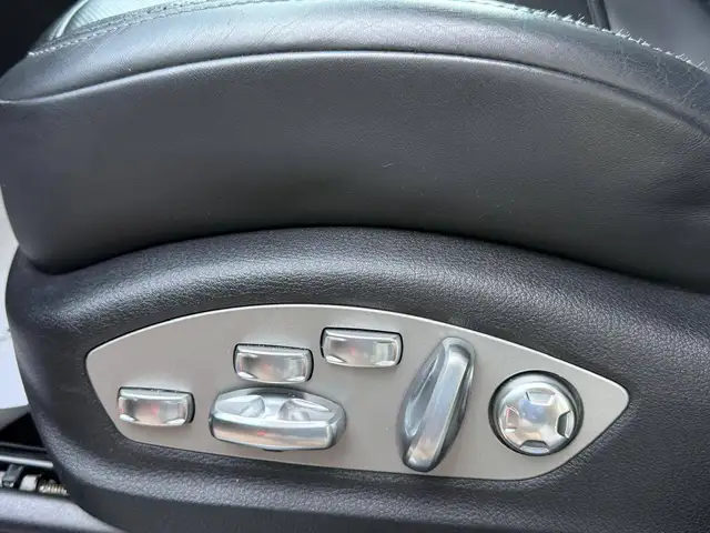 Porsche Macan view 15