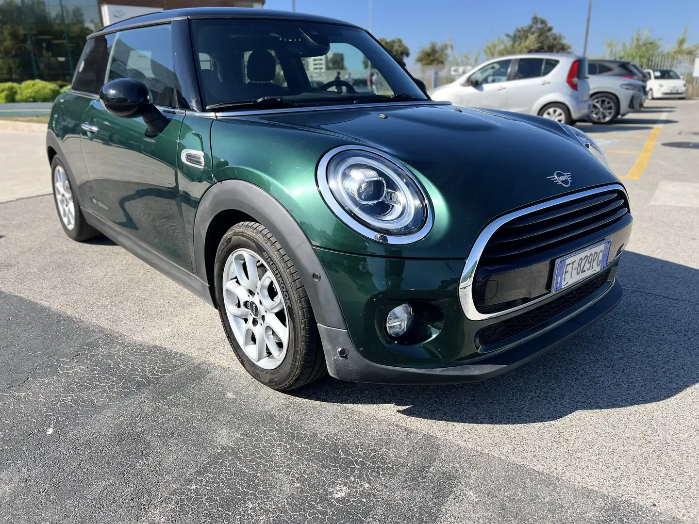 MINI Cooper 1.5 Hype 3p Grün - 1