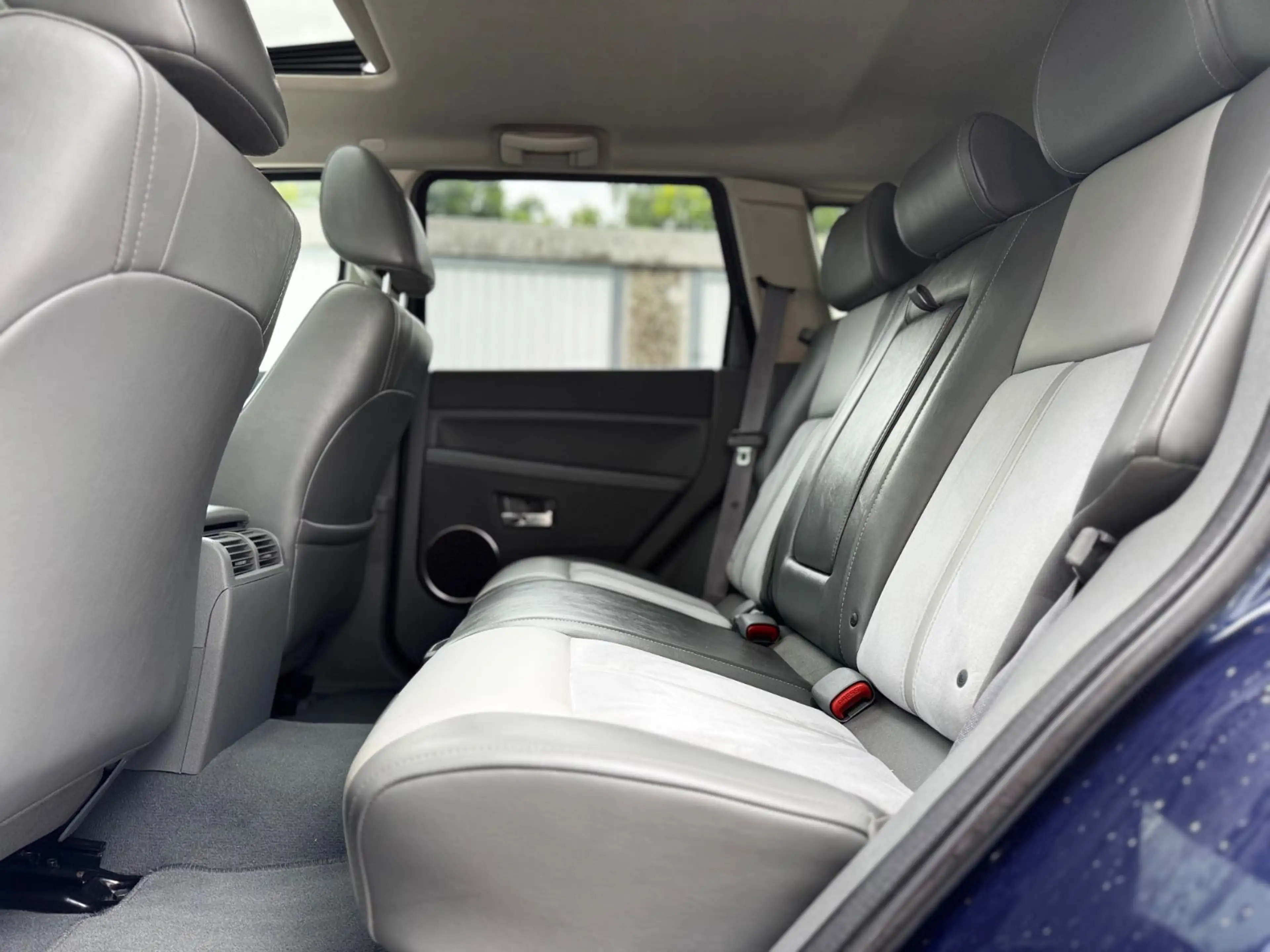 Jeep Grand Cherokee 3.0 CRD Overland — photo 13