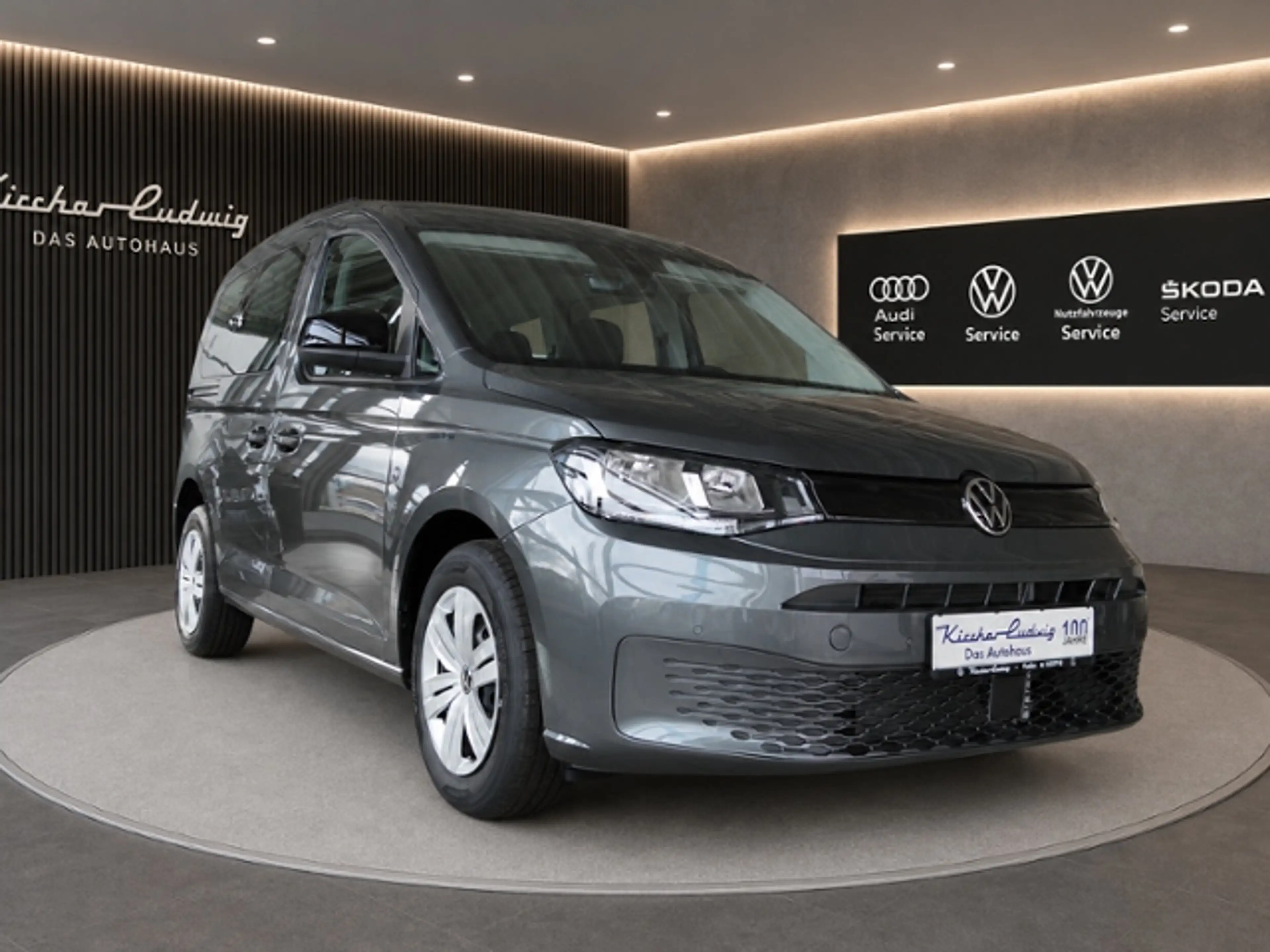 Volkswagen Caddy 2,0 TDI DSG KLIMA APP C. SH