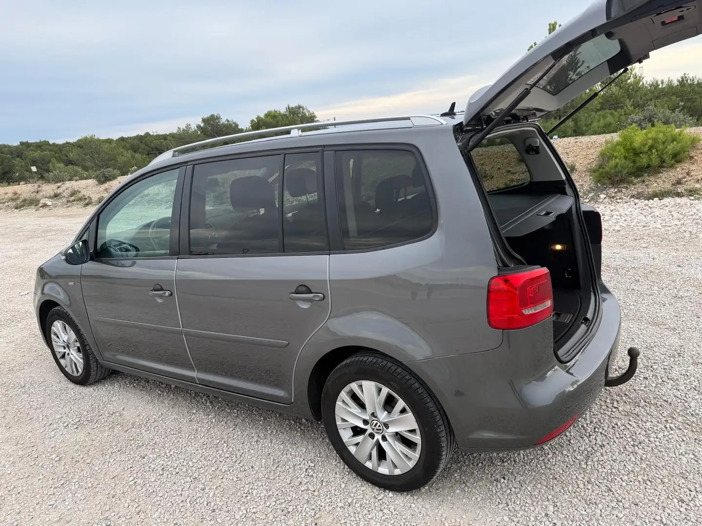 Volkswagen Touran 1.6 TDI 105 FAP Life - 2