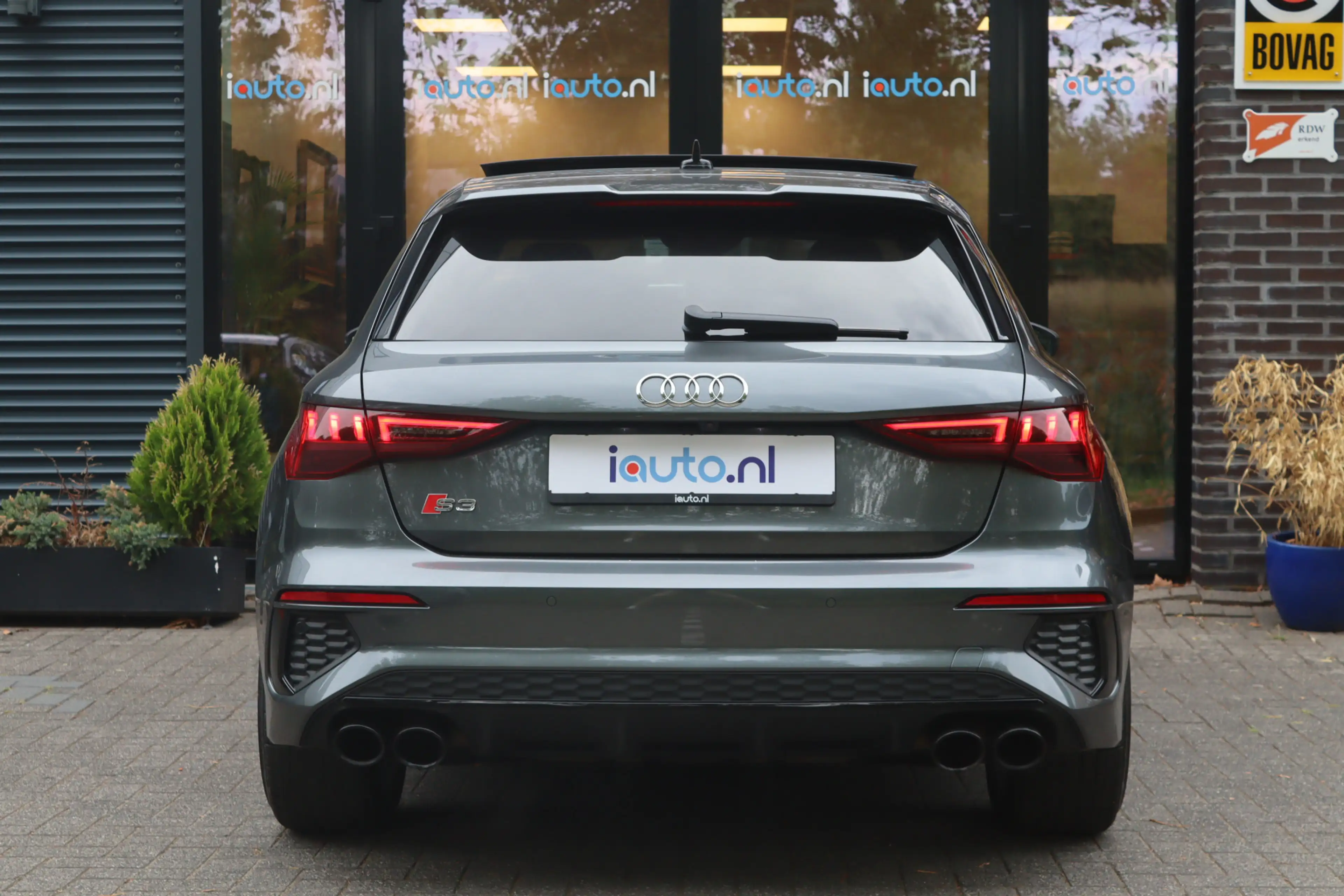 Audi S3 2.0 TFSI quattro Edition One Pano/Matrix LED/B&O/K — photo 8