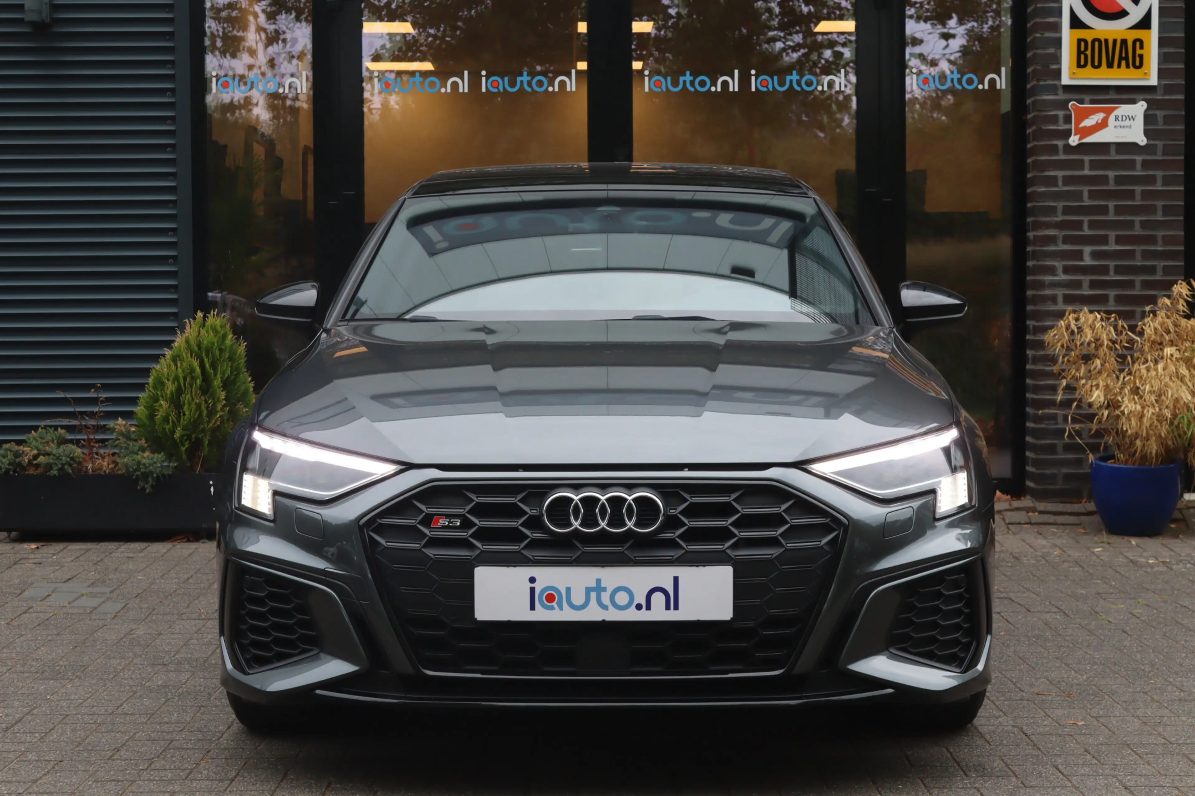 Audi S3 2.0 TFSI quattro Edition One Pano/Matrix LED/B&O/K — photo 7