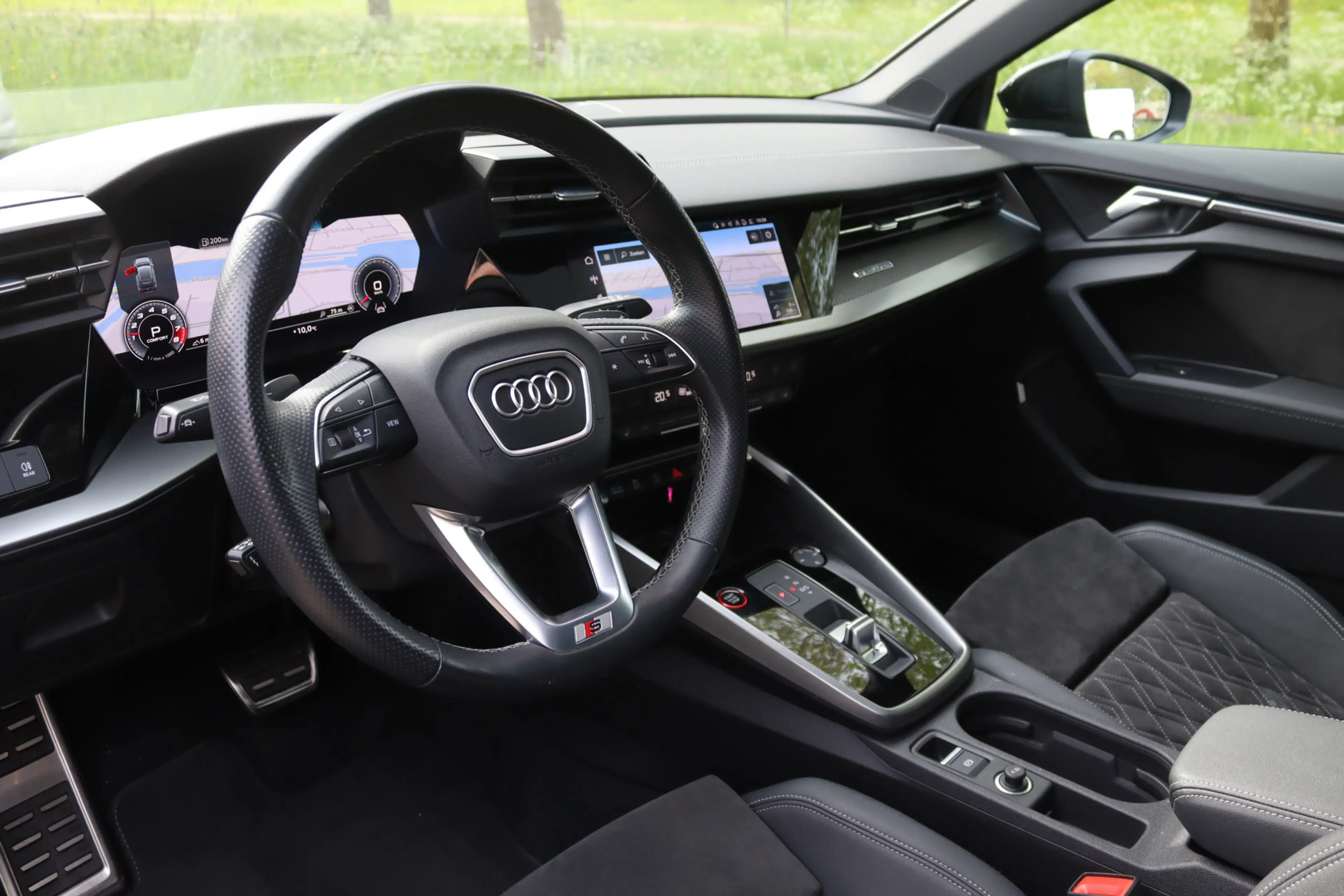 Audi S3 2.0 TFSI quattro Edition One Pano/Matrix LED/B&O/K — photo 10