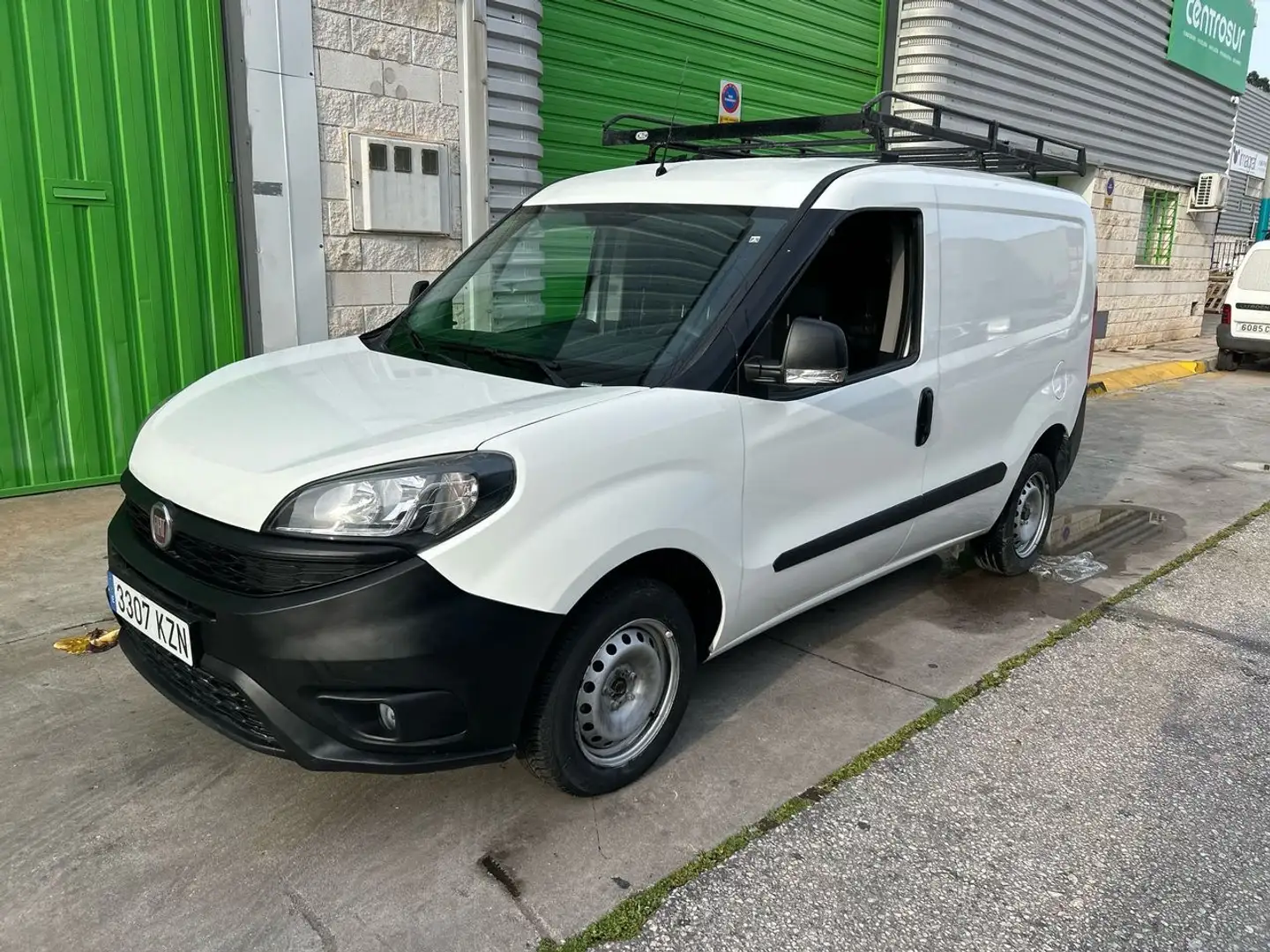 Fiat Dobló GARGO MULTIJET 1.3 JTD 95 CV Wit - 2