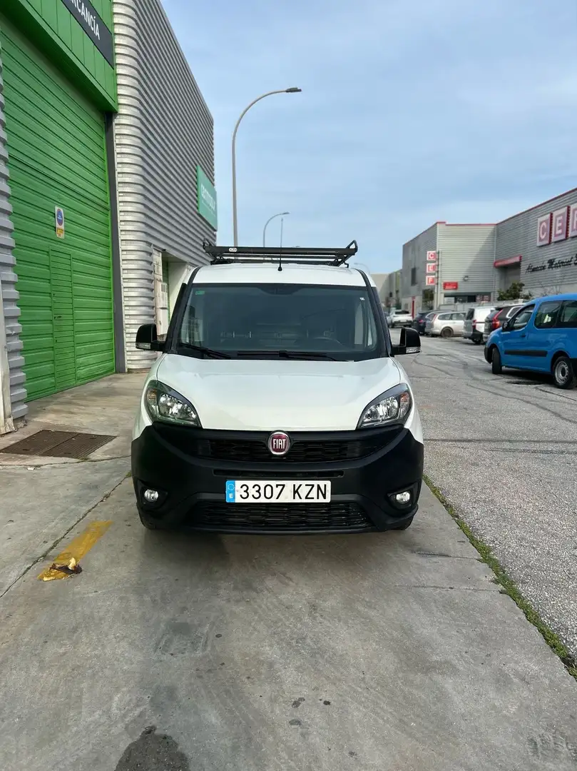 Fiat Dobló GARGO MULTIJET 1.3 JTD 95 CV Wit - 1