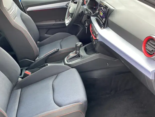 Seat Ibiza view 12