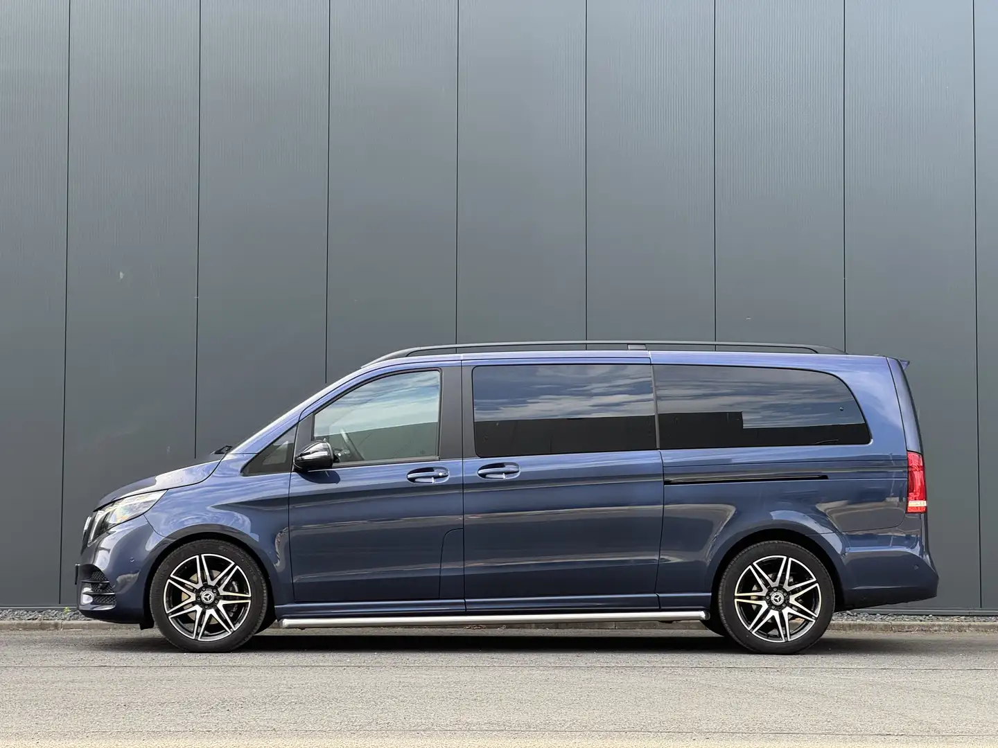 Mercedes-Benz V 250d Lang AMG / 360 / Bur / lucht Azul - 2