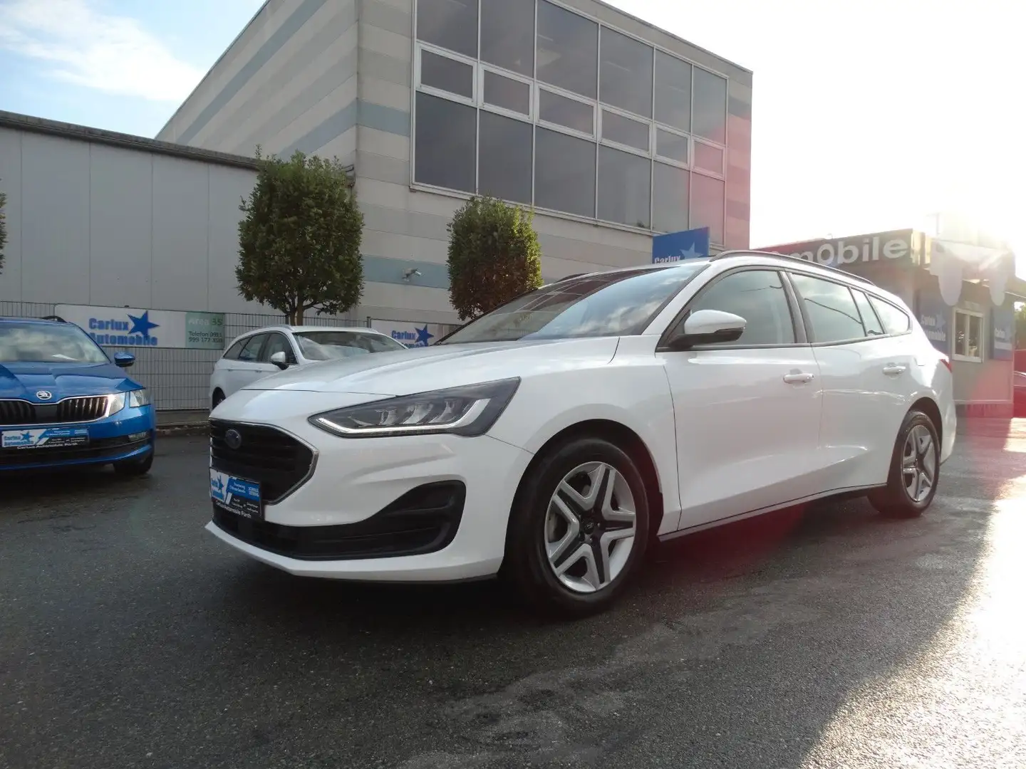 Ford Focus Turnier 1.5EB-120Ps*Navi*LED*1HAND*EURO6 Weiß - 2
