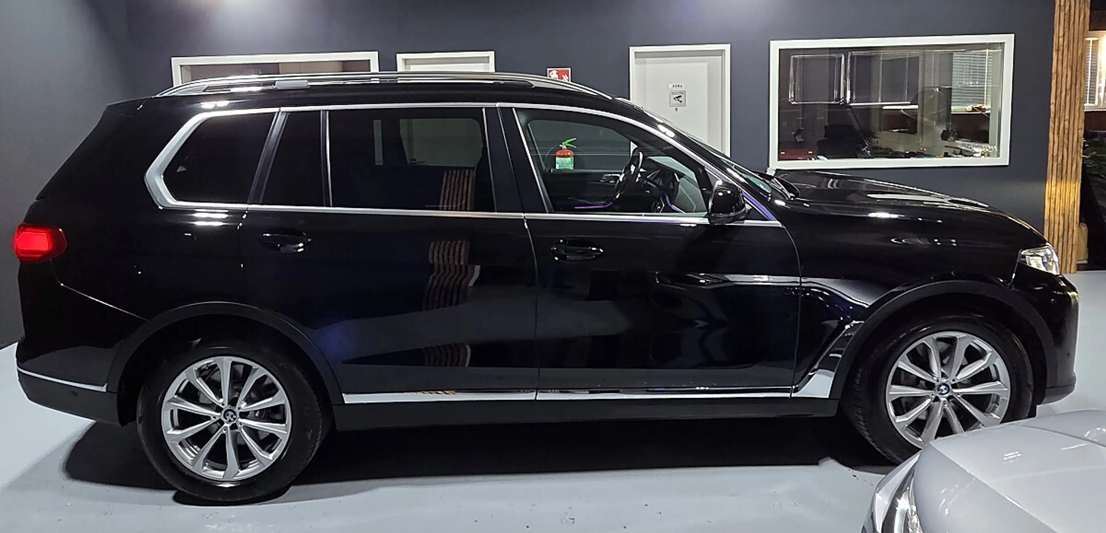 BMW X7 xDrive30d Aut. — photo 10