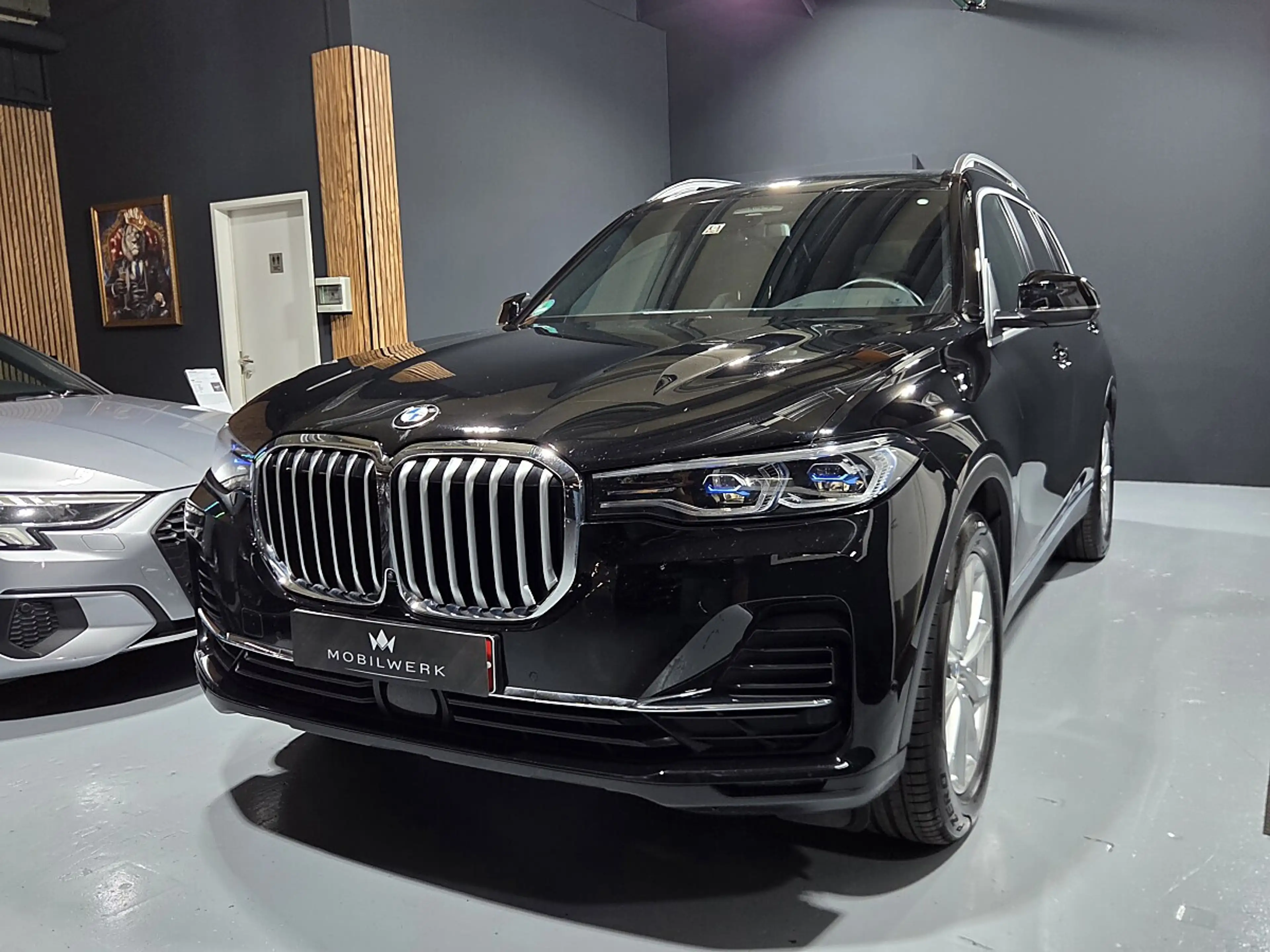 BMW X7 xDrive30d Aut. — photo 2