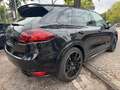 Porsche Cayenne GTS*KAMERA*BOSE*PANO*STANDHZG* Schwarz - thumbnail 3