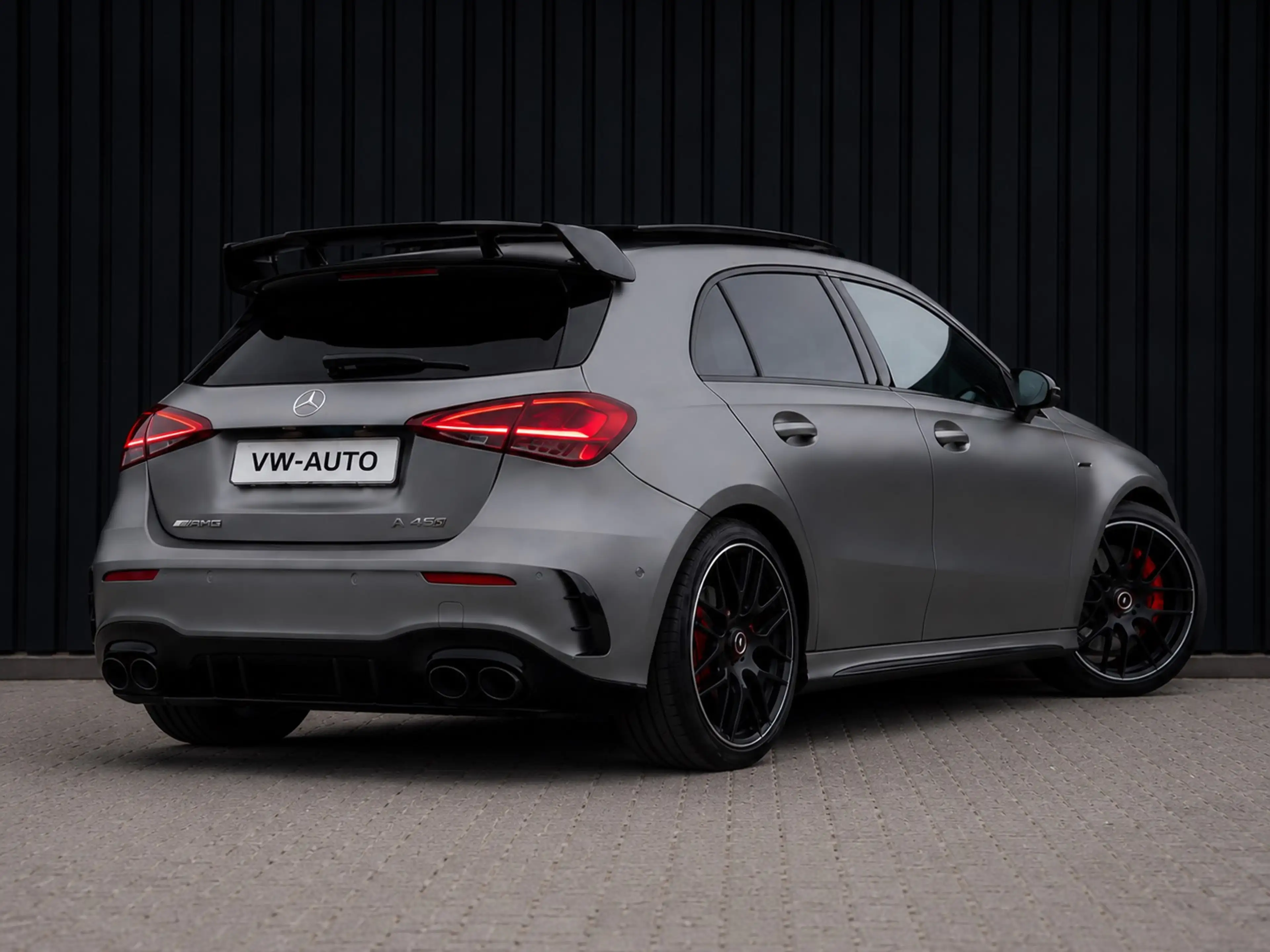 Mercedes-Benz A 45 AMG A 45 AMG S 4-Matic — photo 2