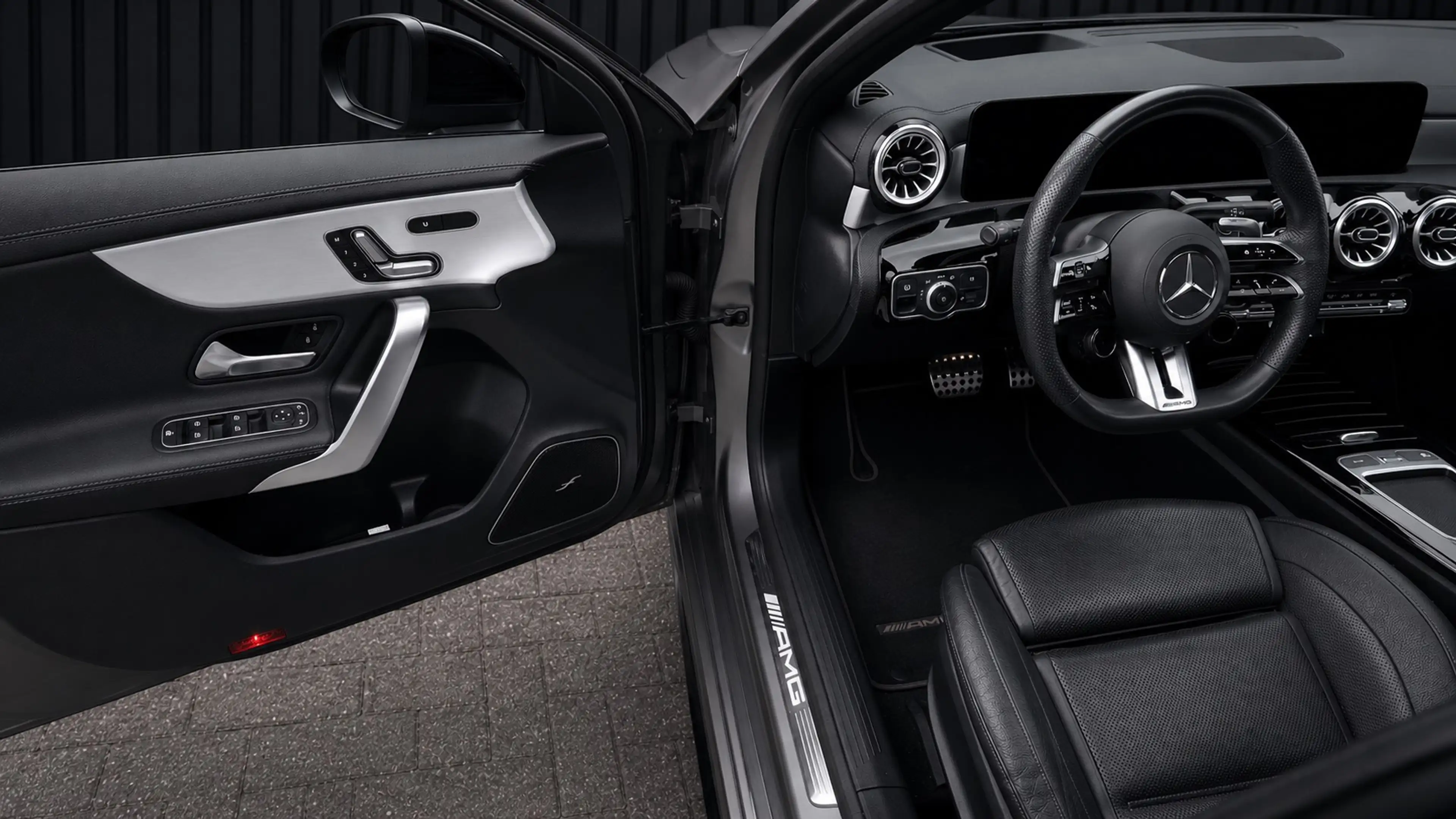 Mercedes-Benz A 45 AMG A 45 AMG S 4-Matic — photo 5