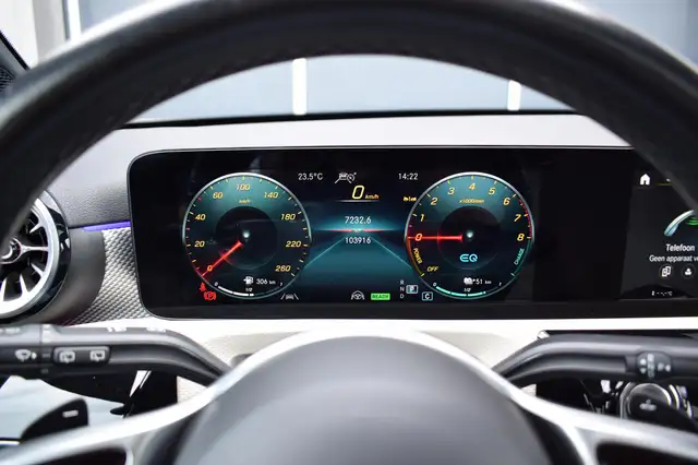 Mercedes-Benz A-Class view 25